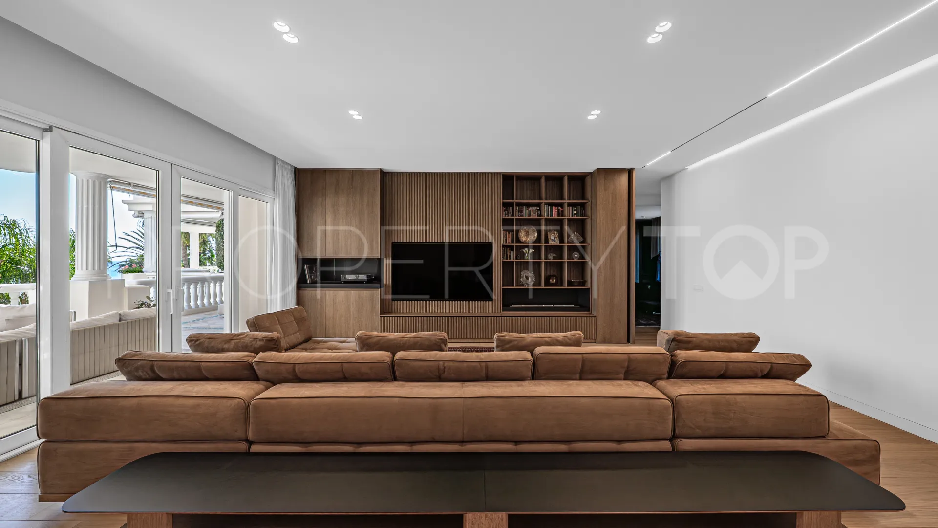Apartment for sale in Las Dunas Park with 3 bedrooms