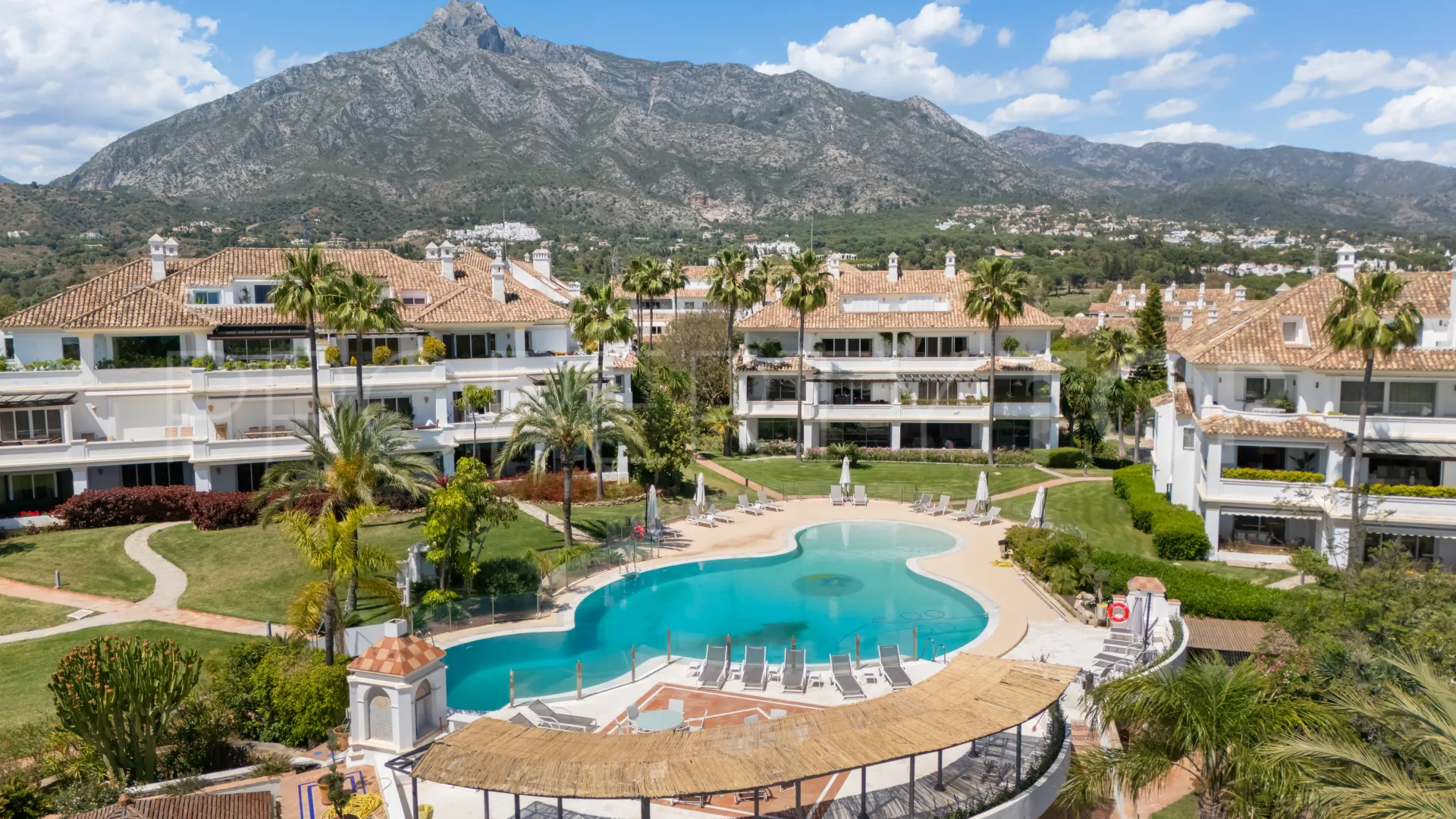 3 bedrooms Monte Paraiso apartment for sale