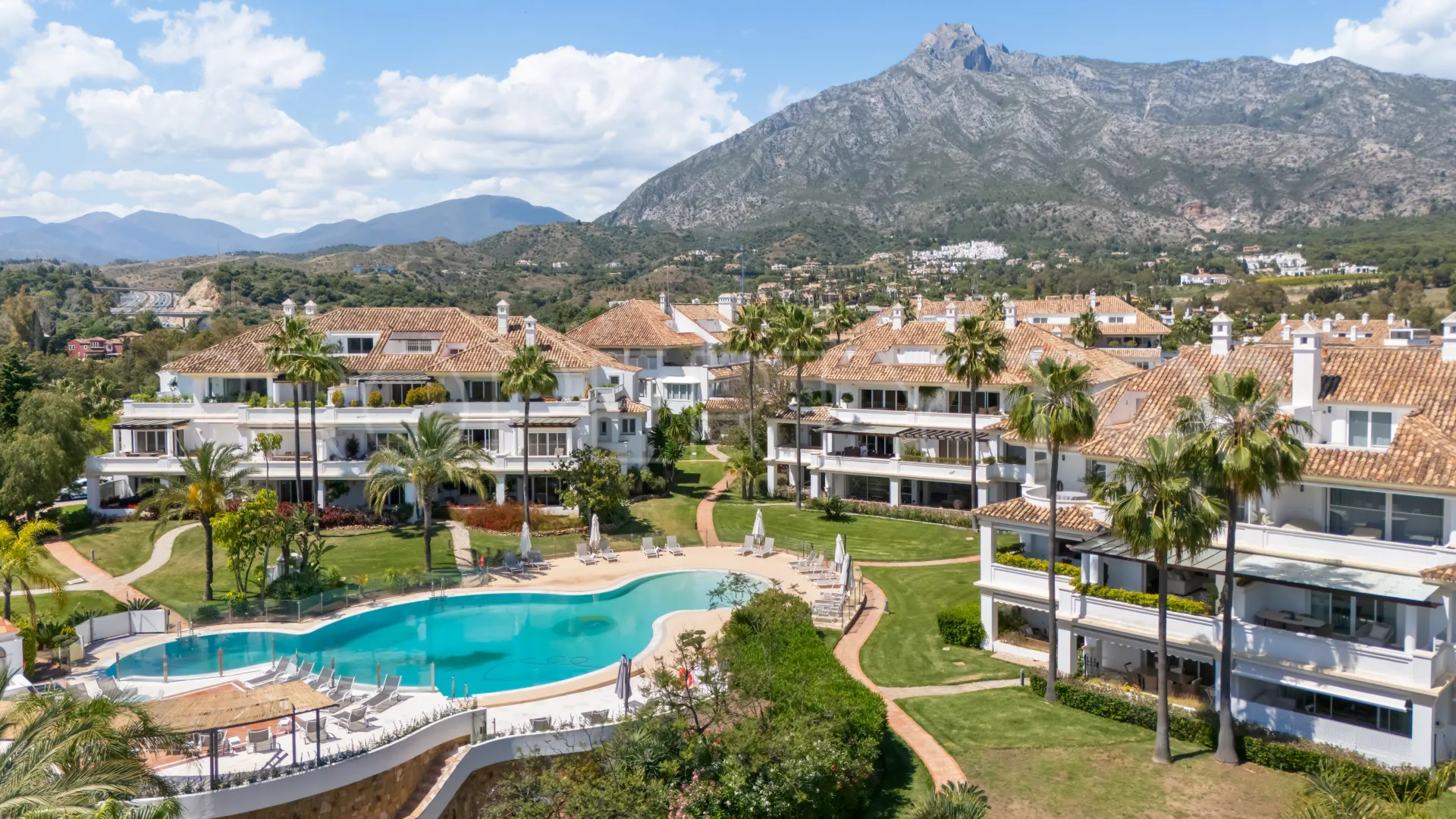 3 bedrooms Monte Paraiso apartment for sale