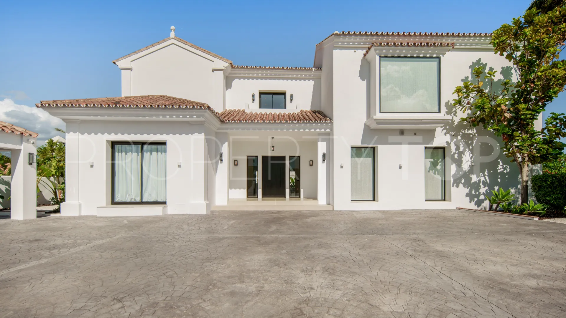 5 bedrooms villa for sale in Puerto del Almendro