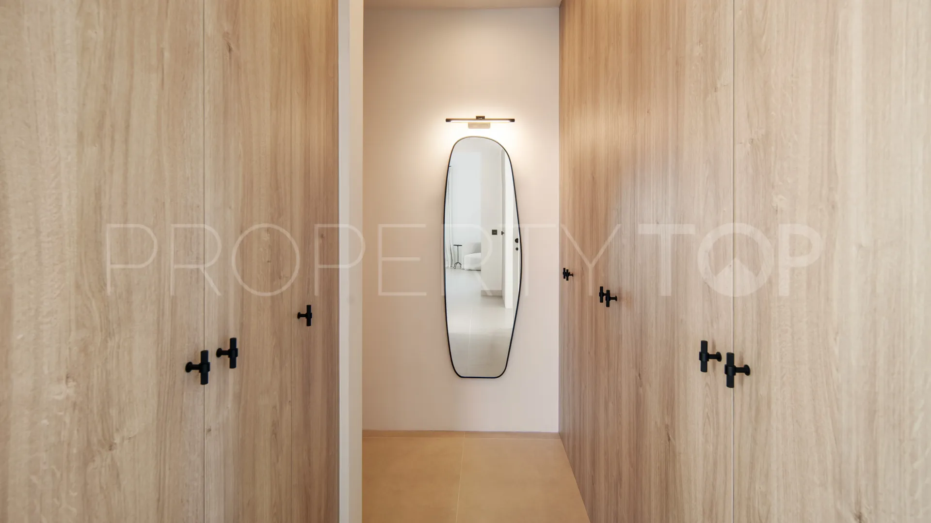 5 bedrooms villa for sale in Puerto del Almendro