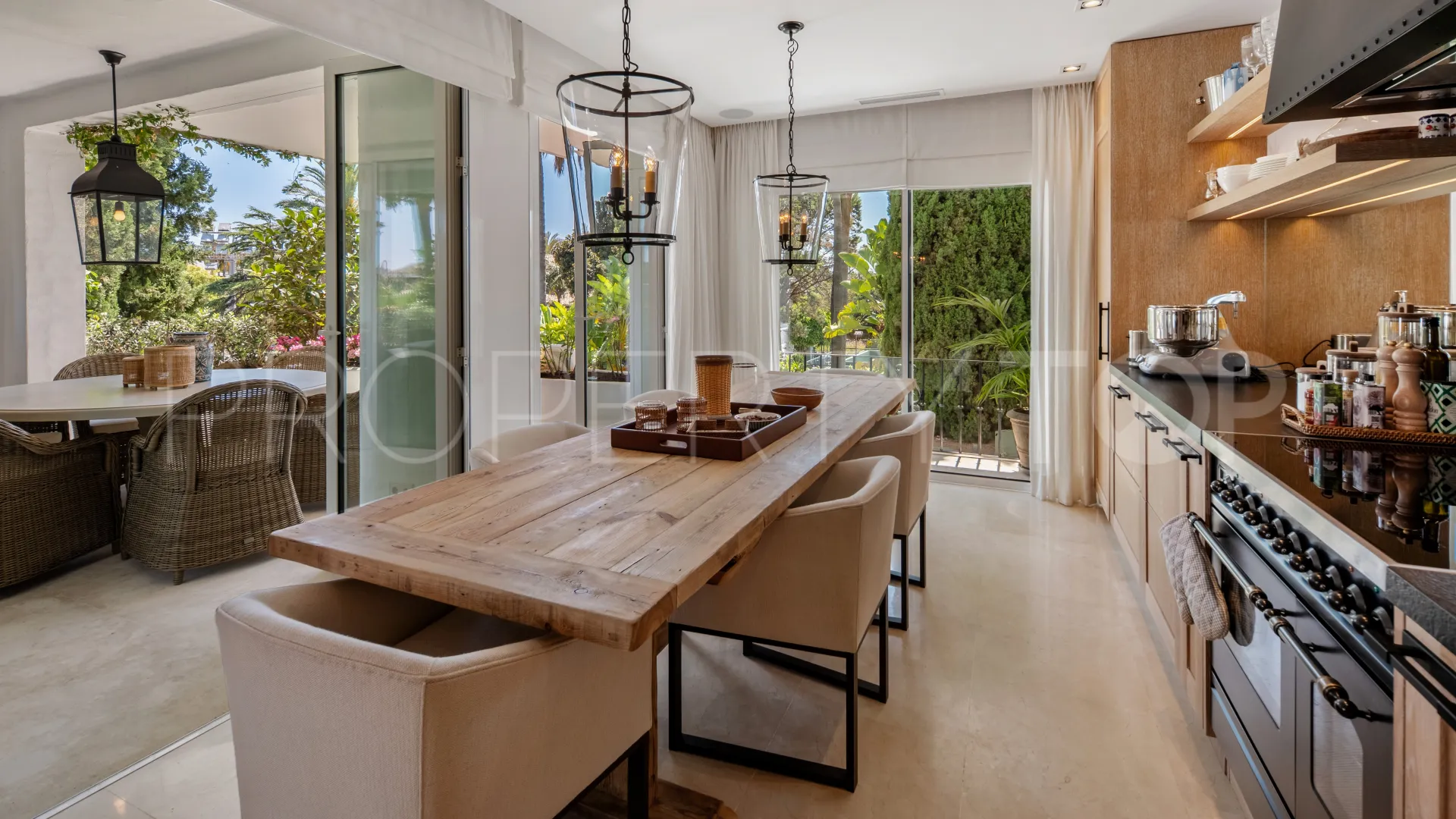 For sale apartment in Marina Puente Romano with 1 bedroom