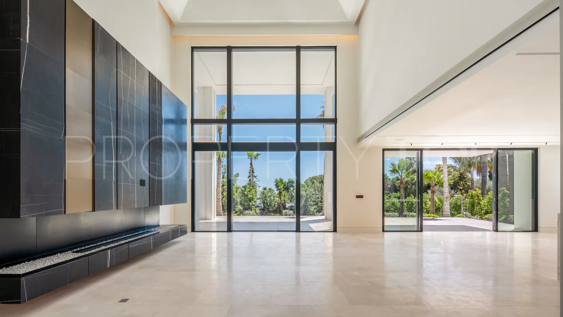 For sale villa in Rocio de Nagüeles with 6 bedrooms