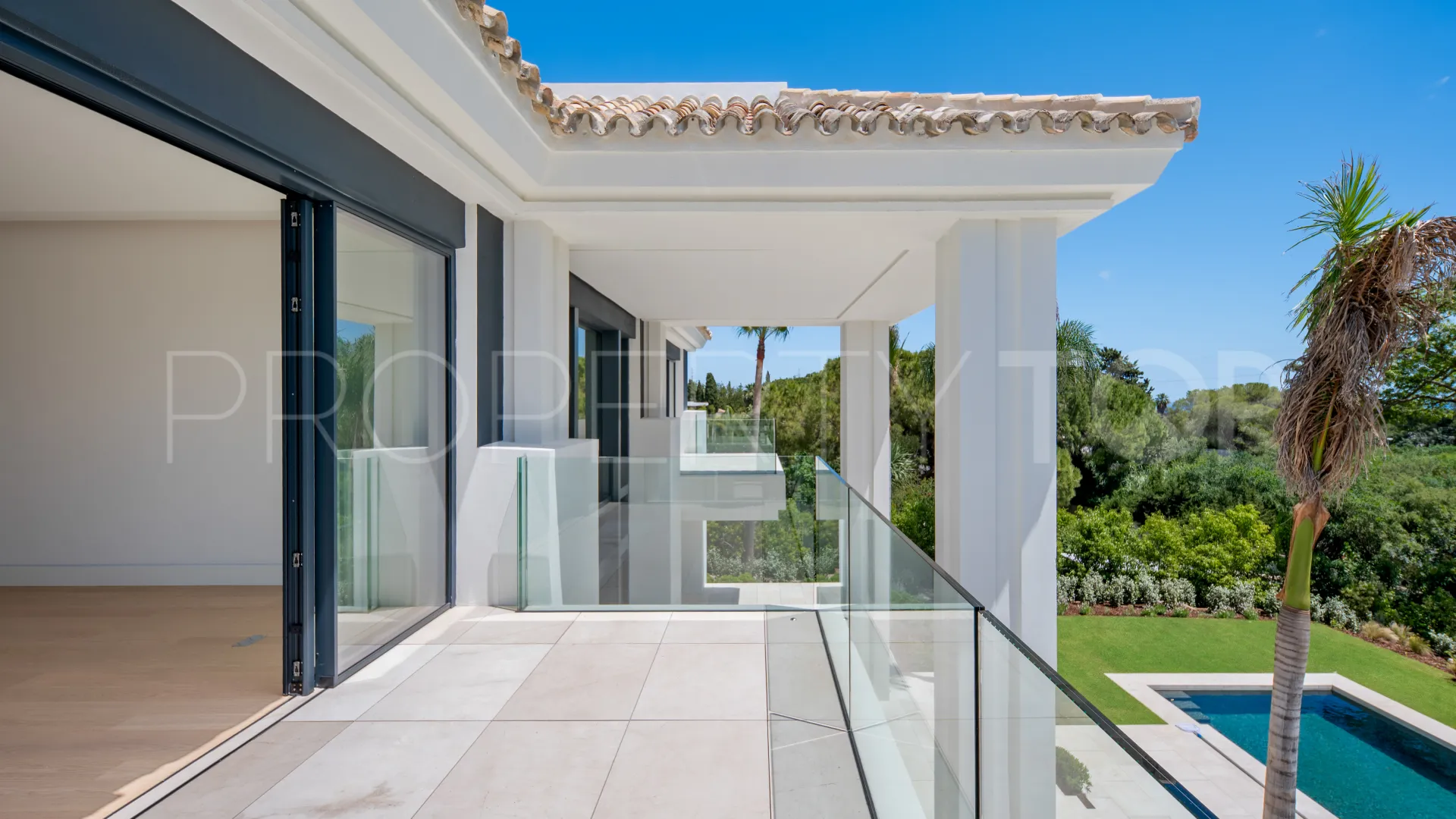 For sale villa in Rocio de Nagüeles with 6 bedrooms