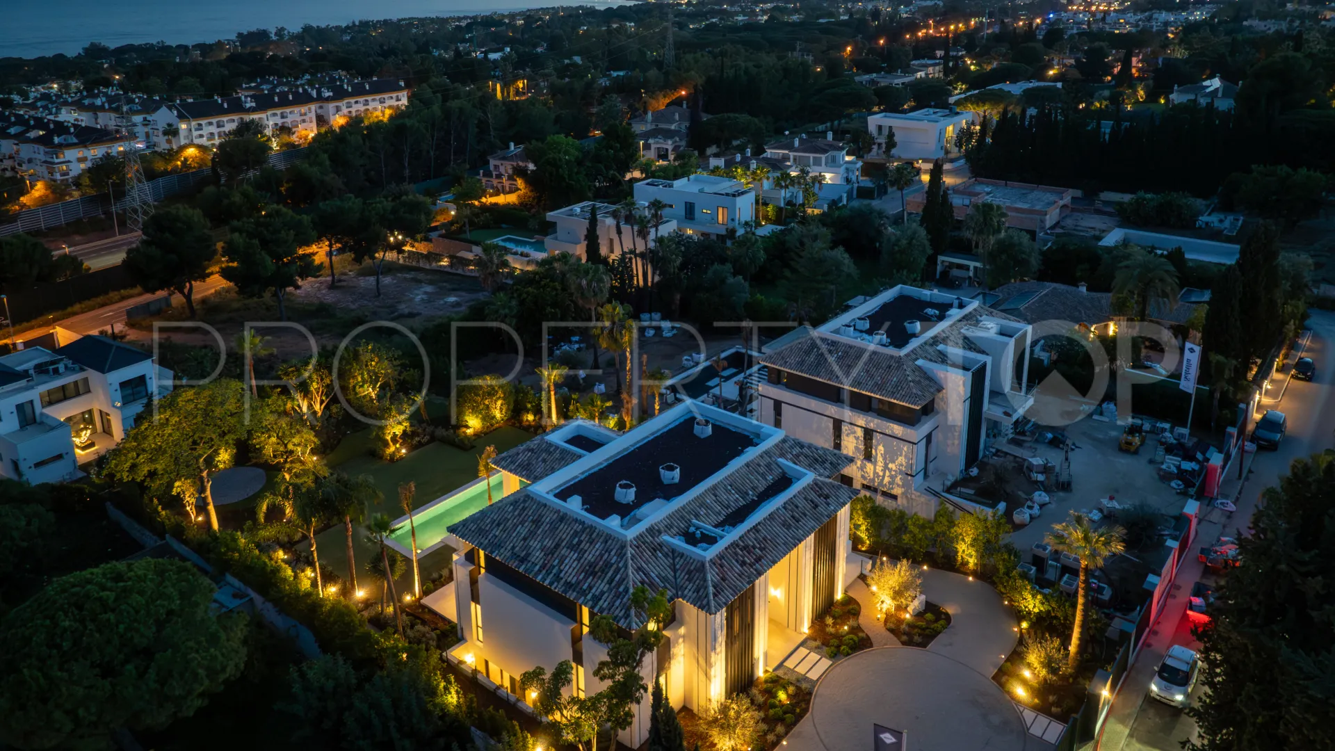 For sale villa in Rocio de Nagüeles with 6 bedrooms