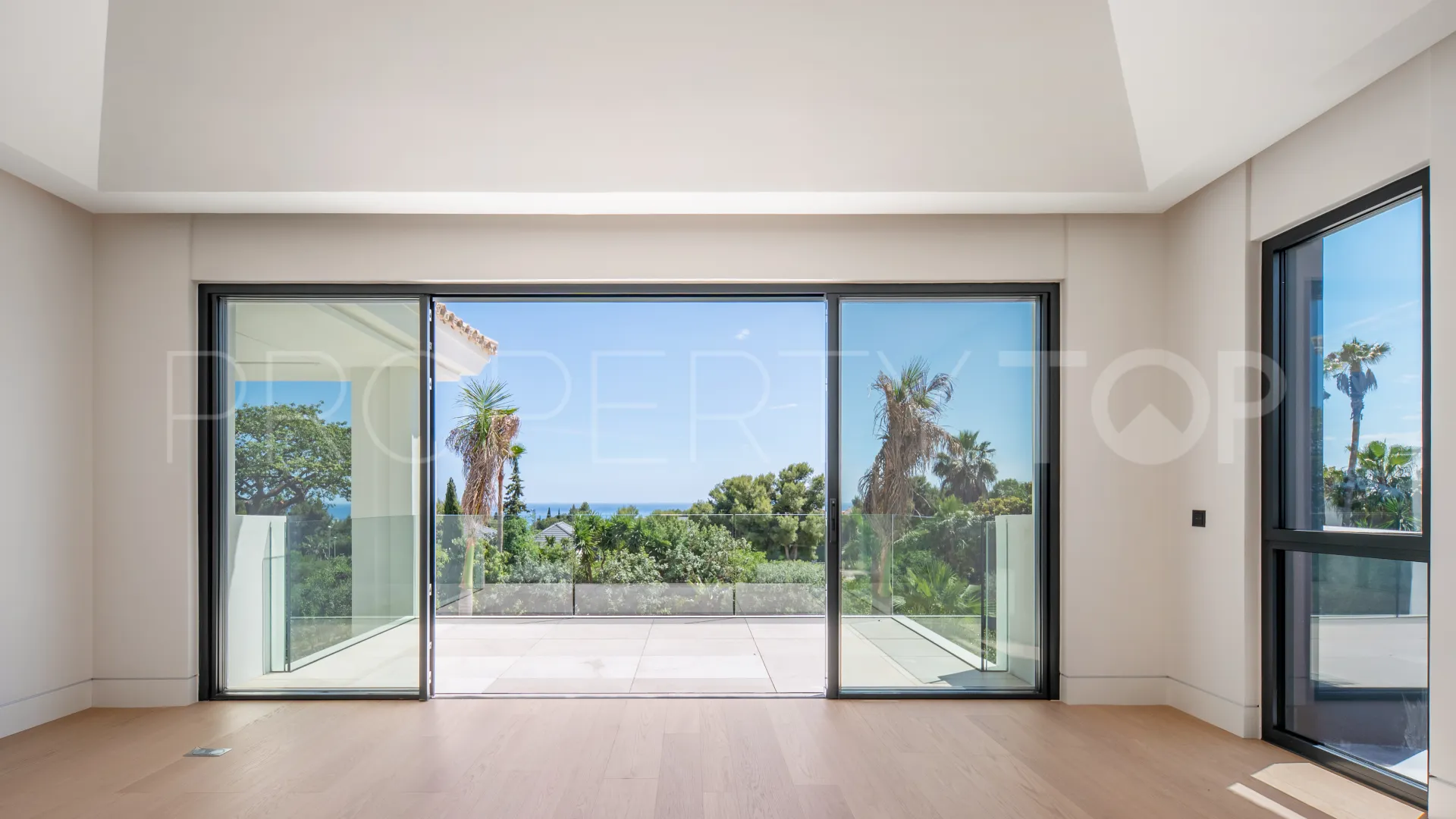 For sale villa in Rocio de Nagüeles with 6 bedrooms