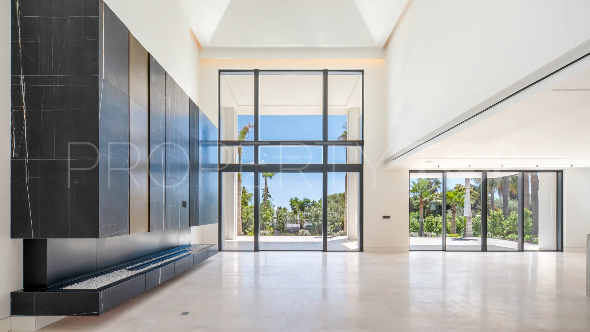 For sale villa in Rocio de Nagüeles with 6 bedrooms
