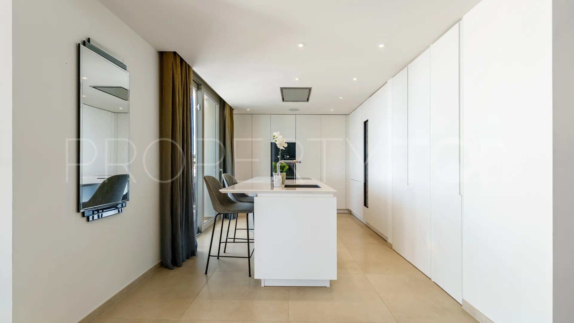 Comprar atico duplex con 3 dormitorios en 9 Lions Residences