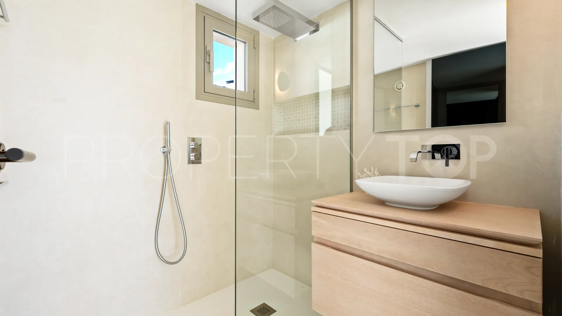 Comprar atico duplex con 3 dormitorios en 9 Lions Residences