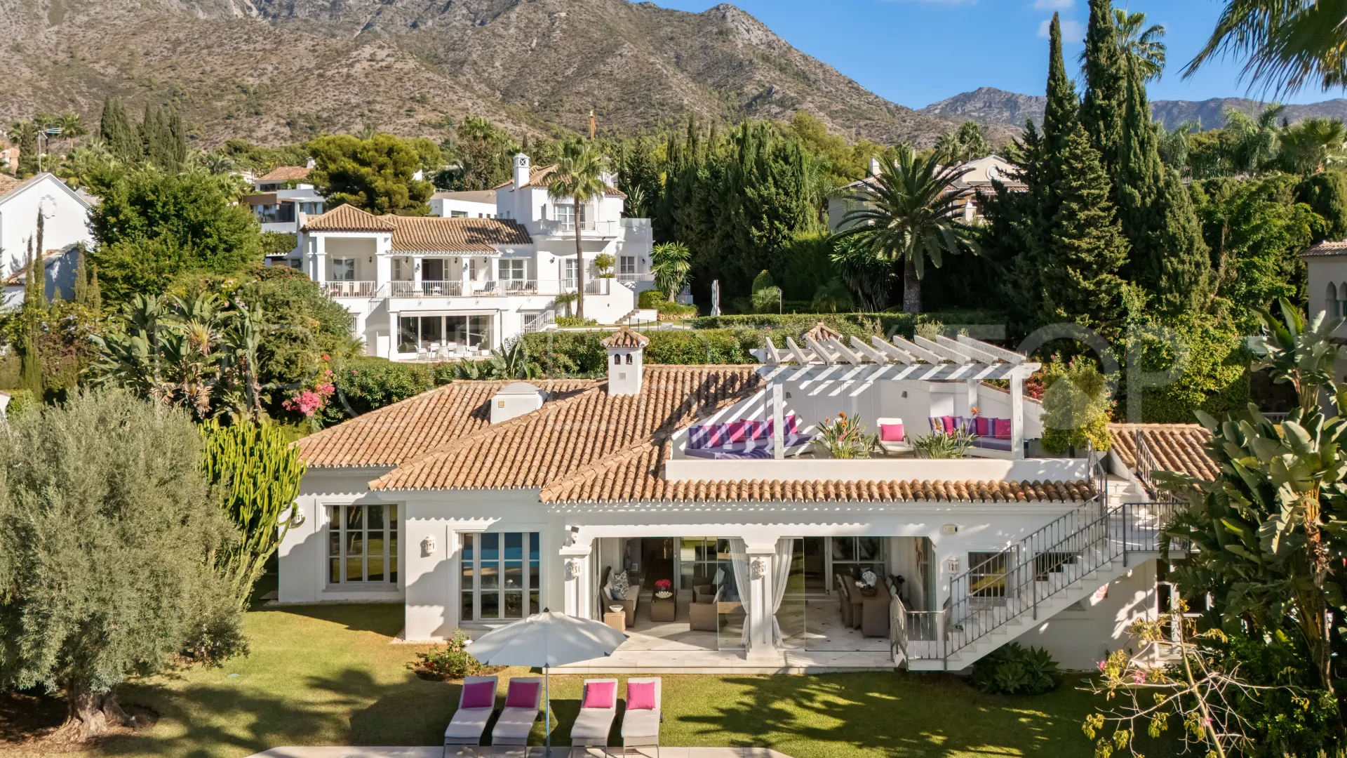 Sierra Blanca, villa con 4 dormitorios en venta