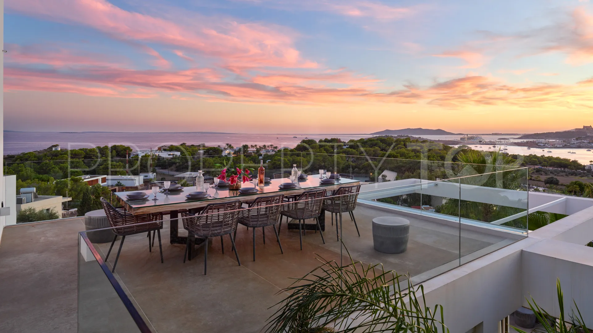 For sale Cap Martinet 7 bedrooms villa