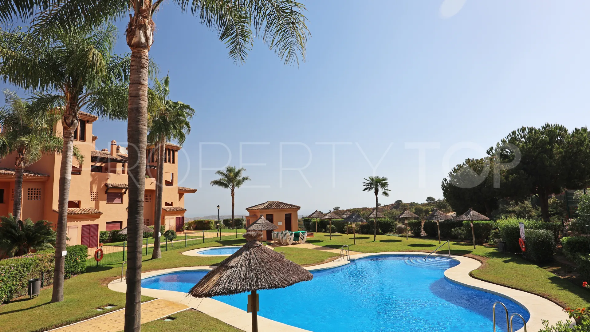 Apartment for sale in La Mairena with 2 bedrooms