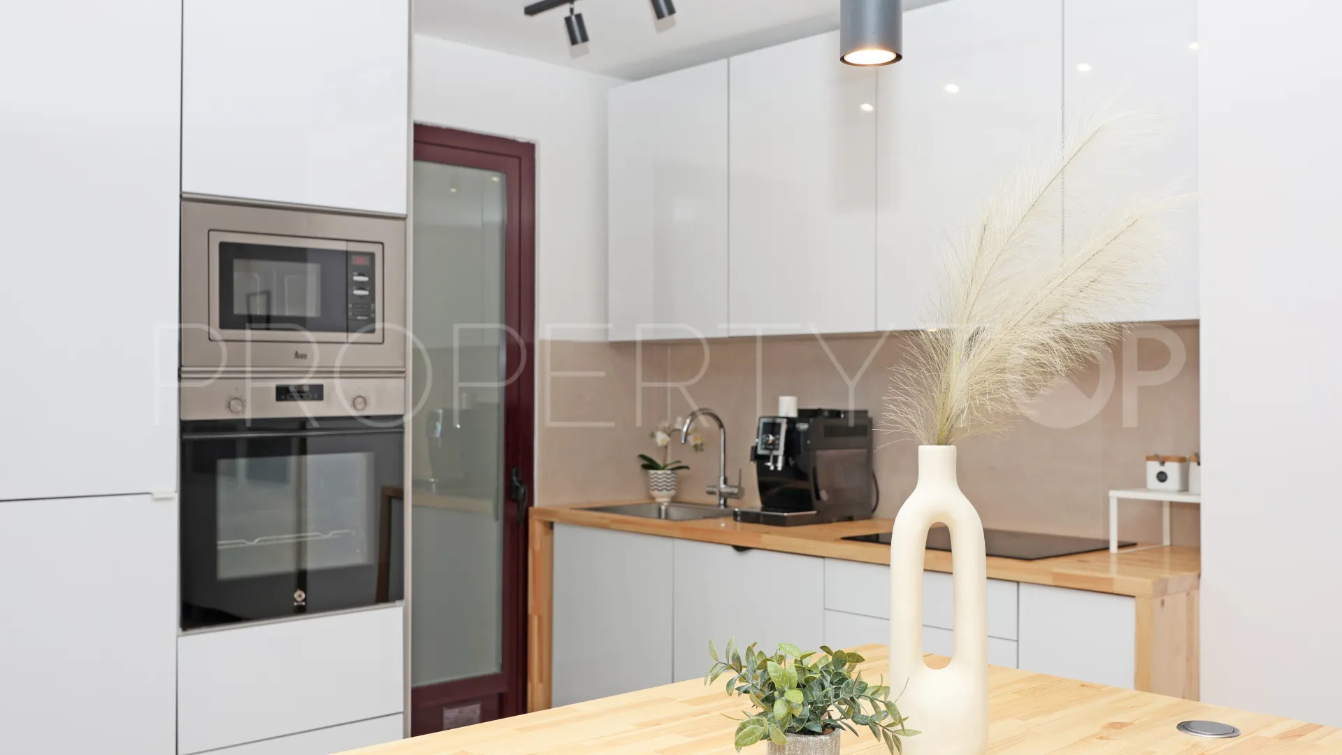 Apartment for sale in La Mairena with 2 bedrooms