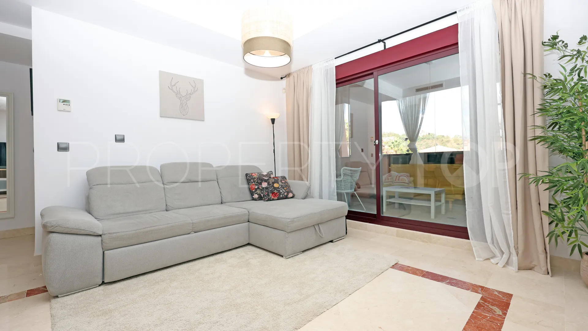 Apartment for sale in La Mairena with 2 bedrooms