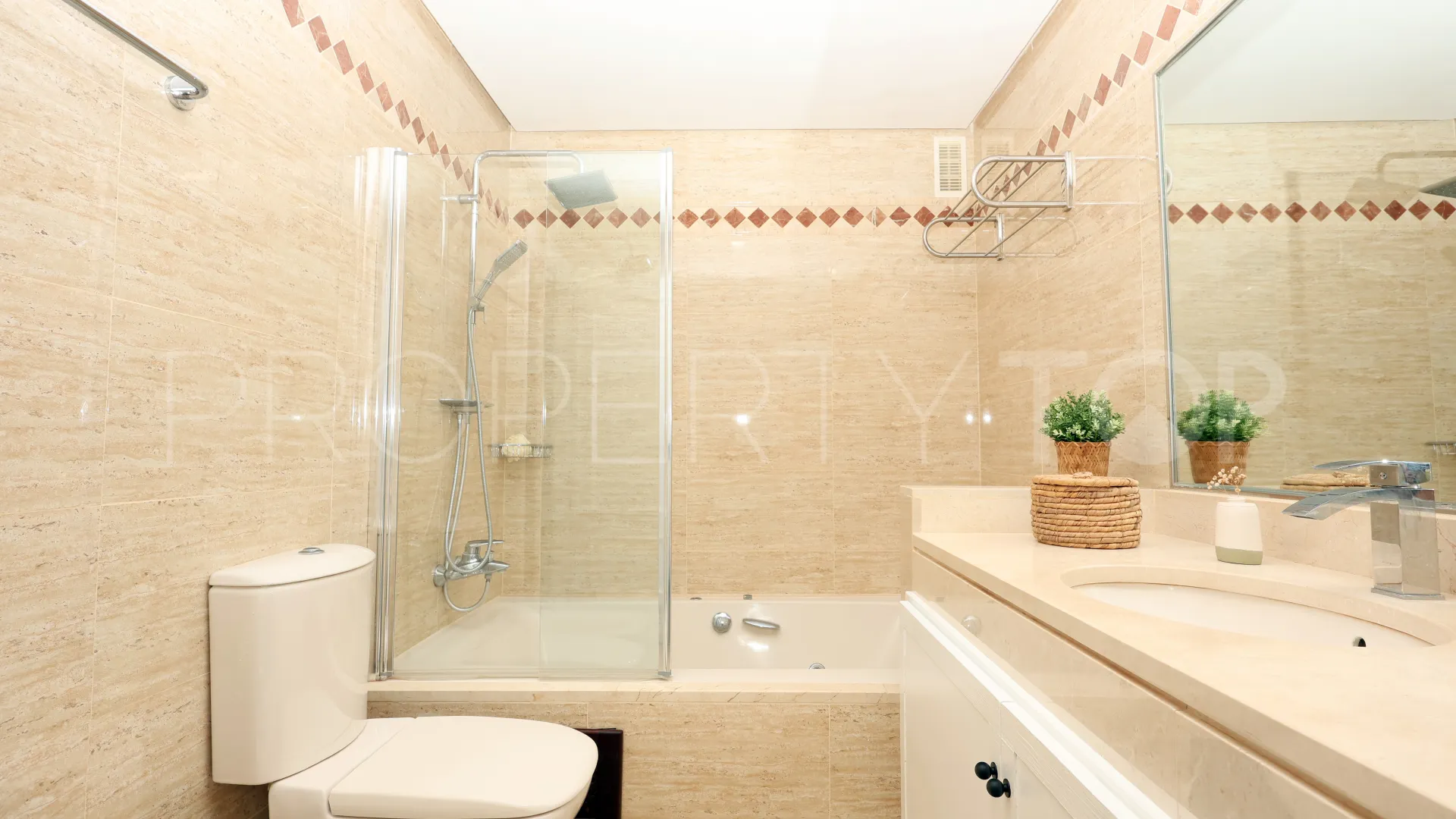 Apartment for sale in La Mairena with 2 bedrooms