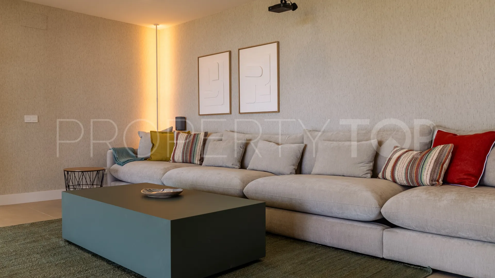 Villa with 5 bedrooms for sale in Benahavis