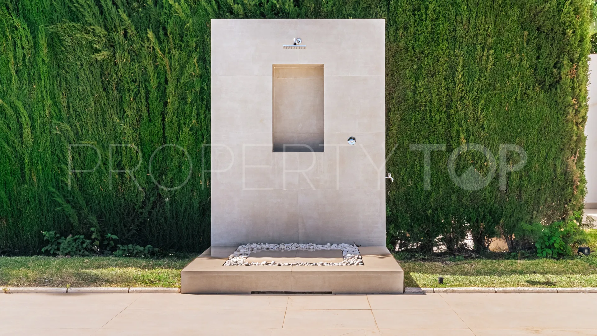 Villa with 5 bedrooms for sale in Benahavis