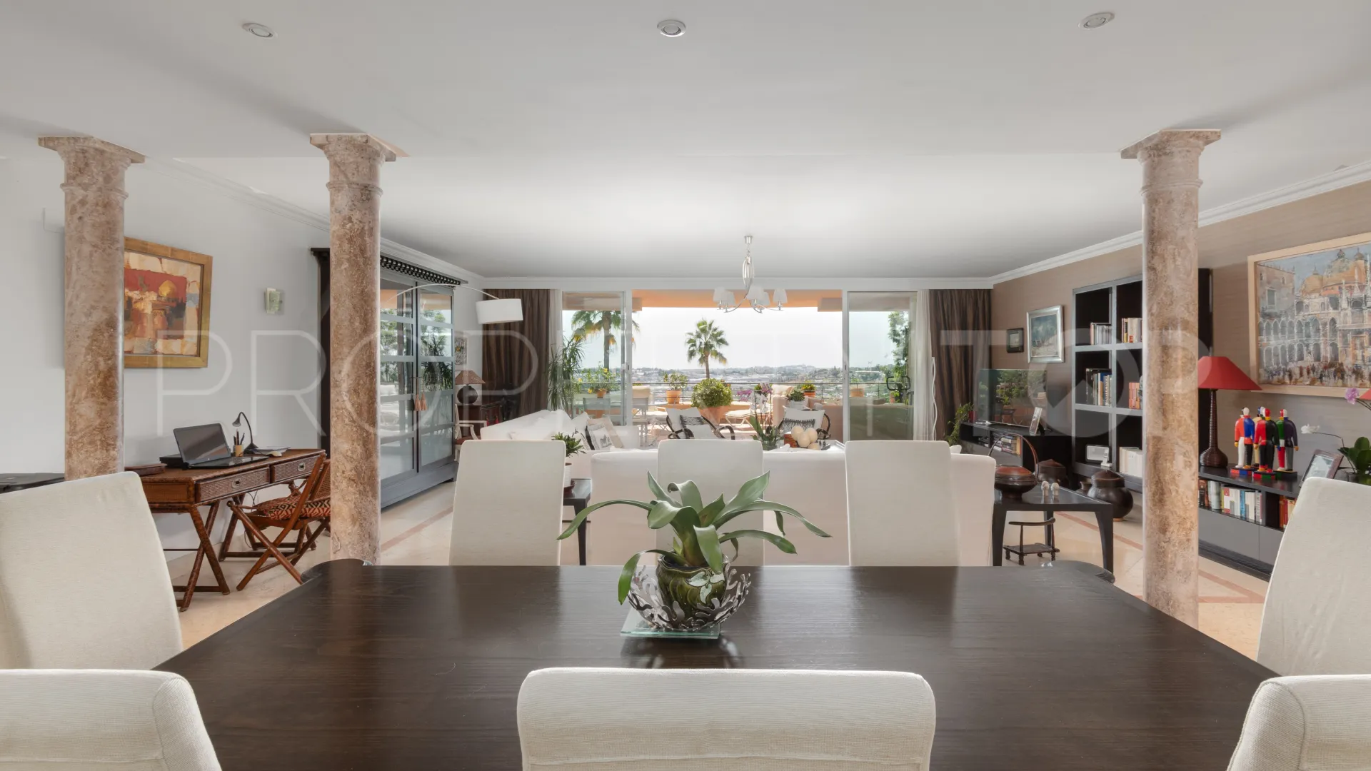 For sale Magna Marbella apartment