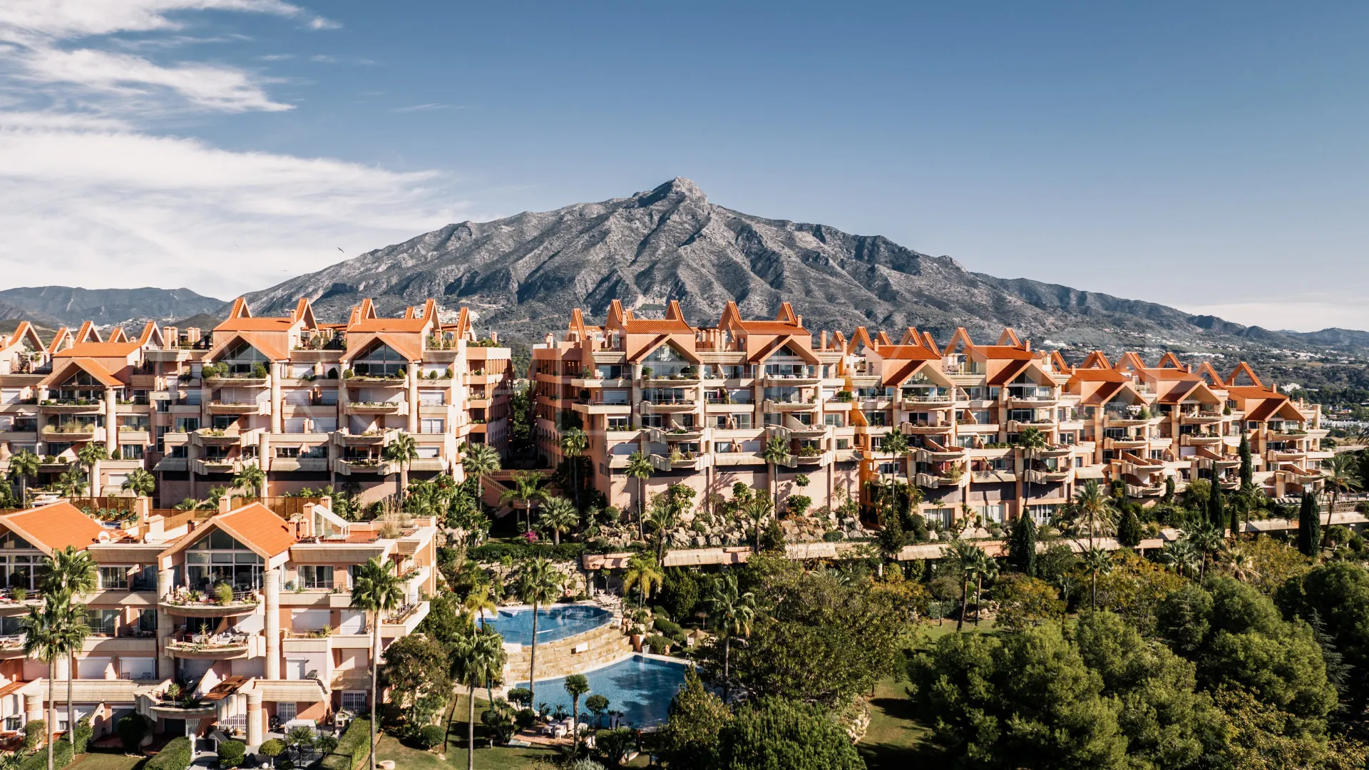 For sale Magna Marbella apartment