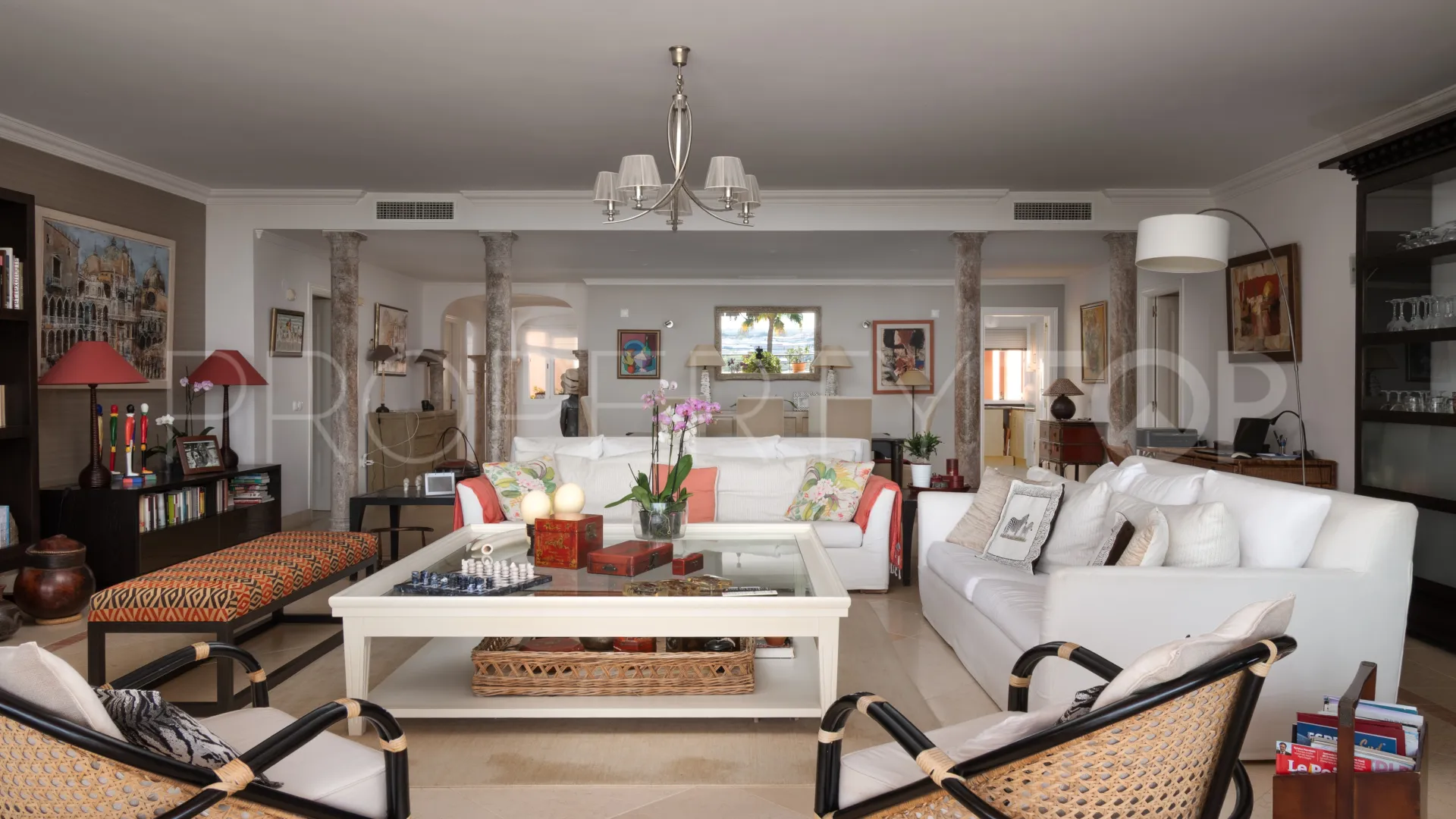 For sale Magna Marbella apartment