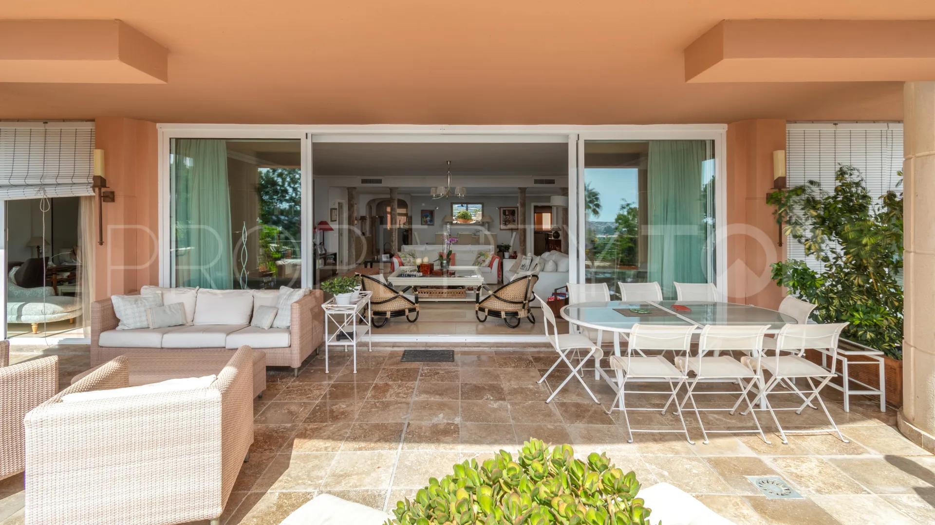 For sale Magna Marbella apartment