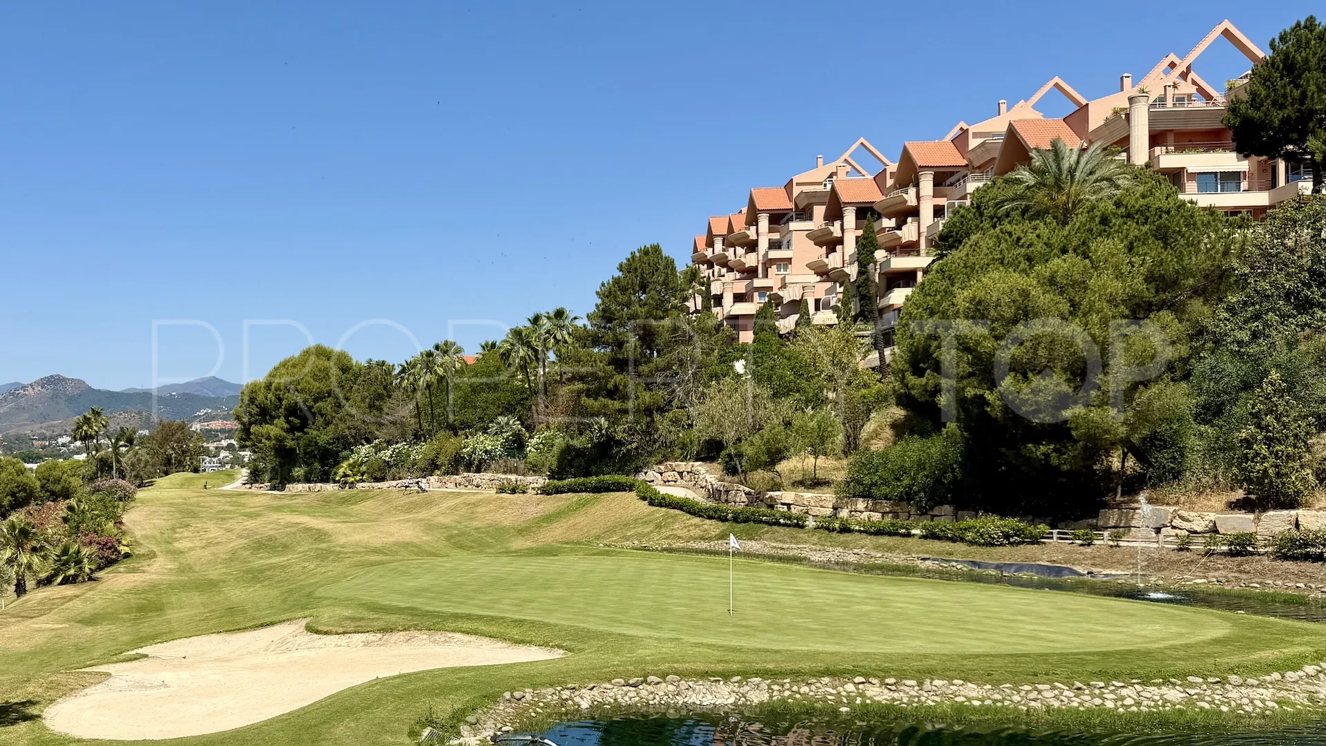 For sale Magna Marbella apartment