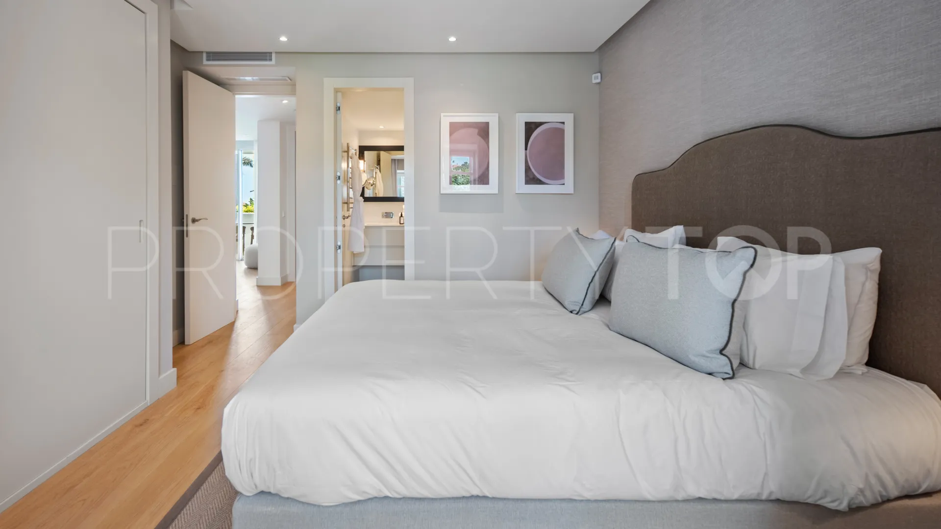 Marina Puente Romano, apartamento en venta de 3 dormitorios