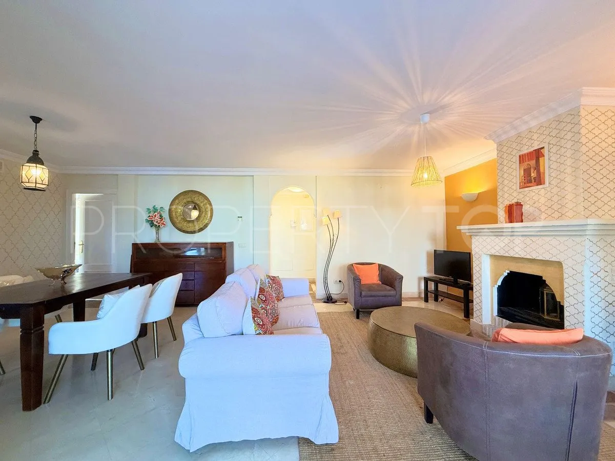 Se vende apartamento planta baja con 2 dormitorios en La Perla de la Bahía
