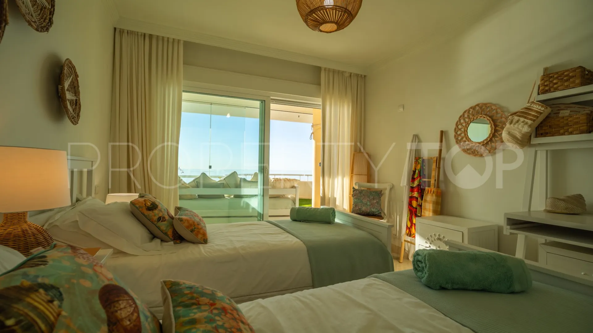 Se vende Ático en Sinfonia del Mar con 3 dormitorios