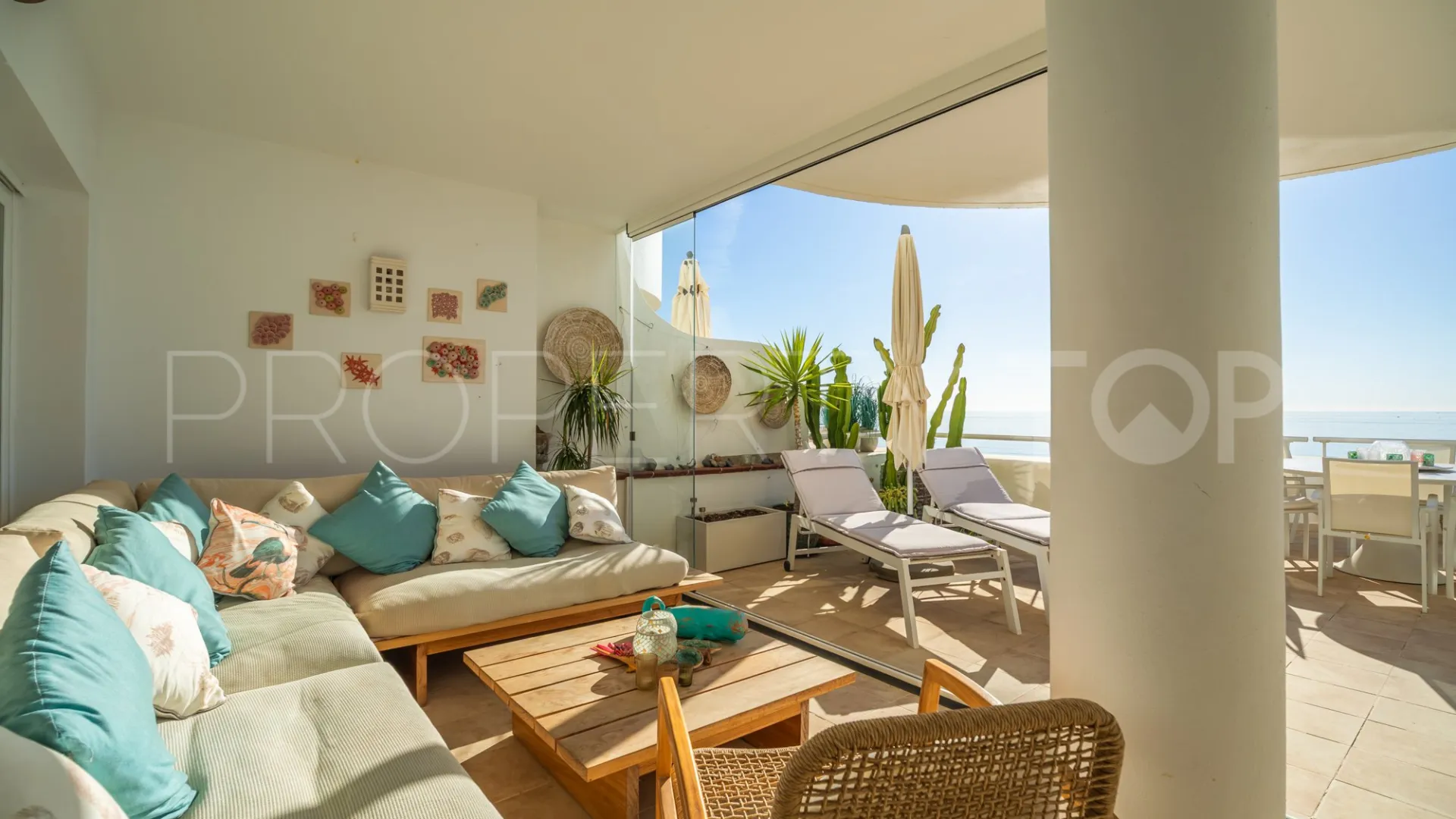 Se vende Ático en Sinfonia del Mar con 3 dormitorios