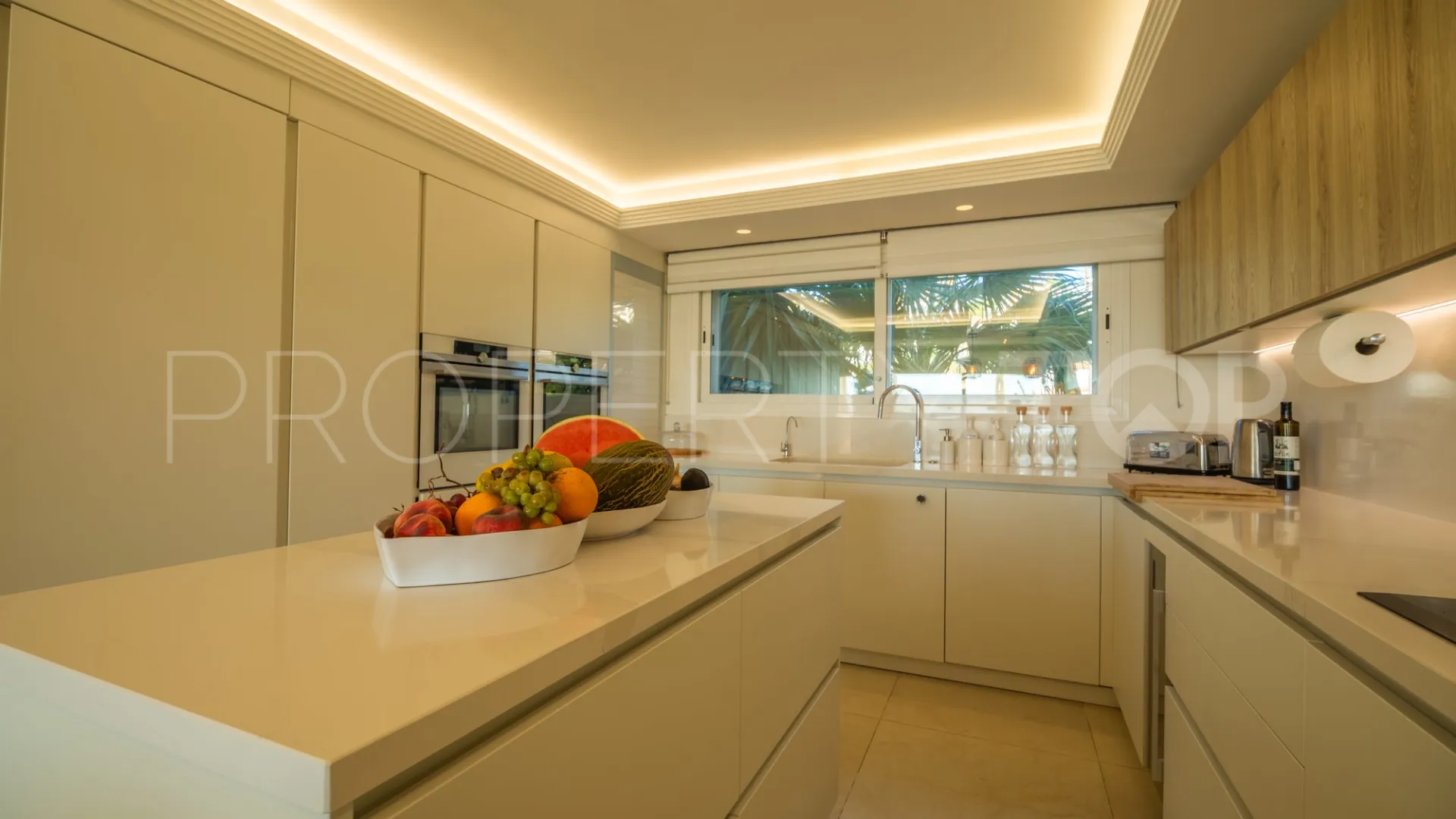 Se vende Ático en Sinfonia del Mar con 3 dormitorios