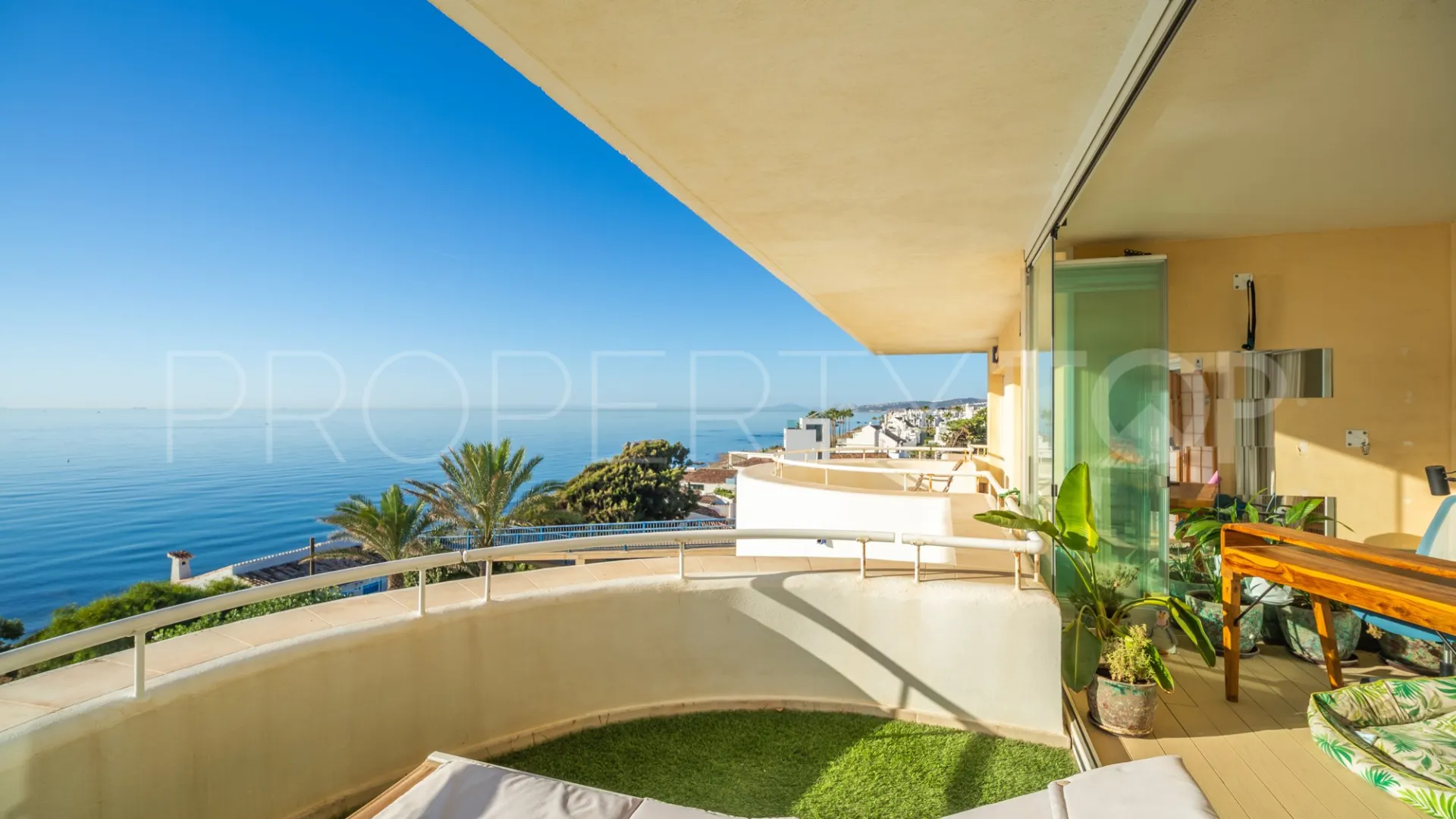 Se vende Ático en Sinfonia del Mar con 3 dormitorios