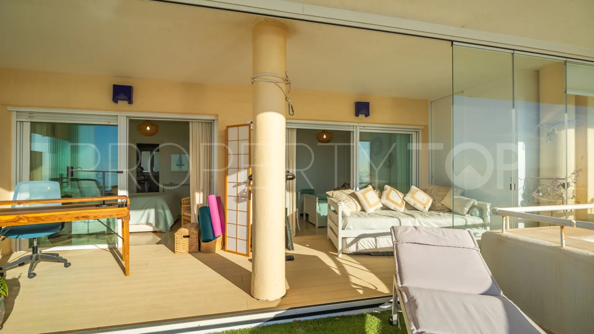 Se vende Ático en Sinfonia del Mar con 3 dormitorios