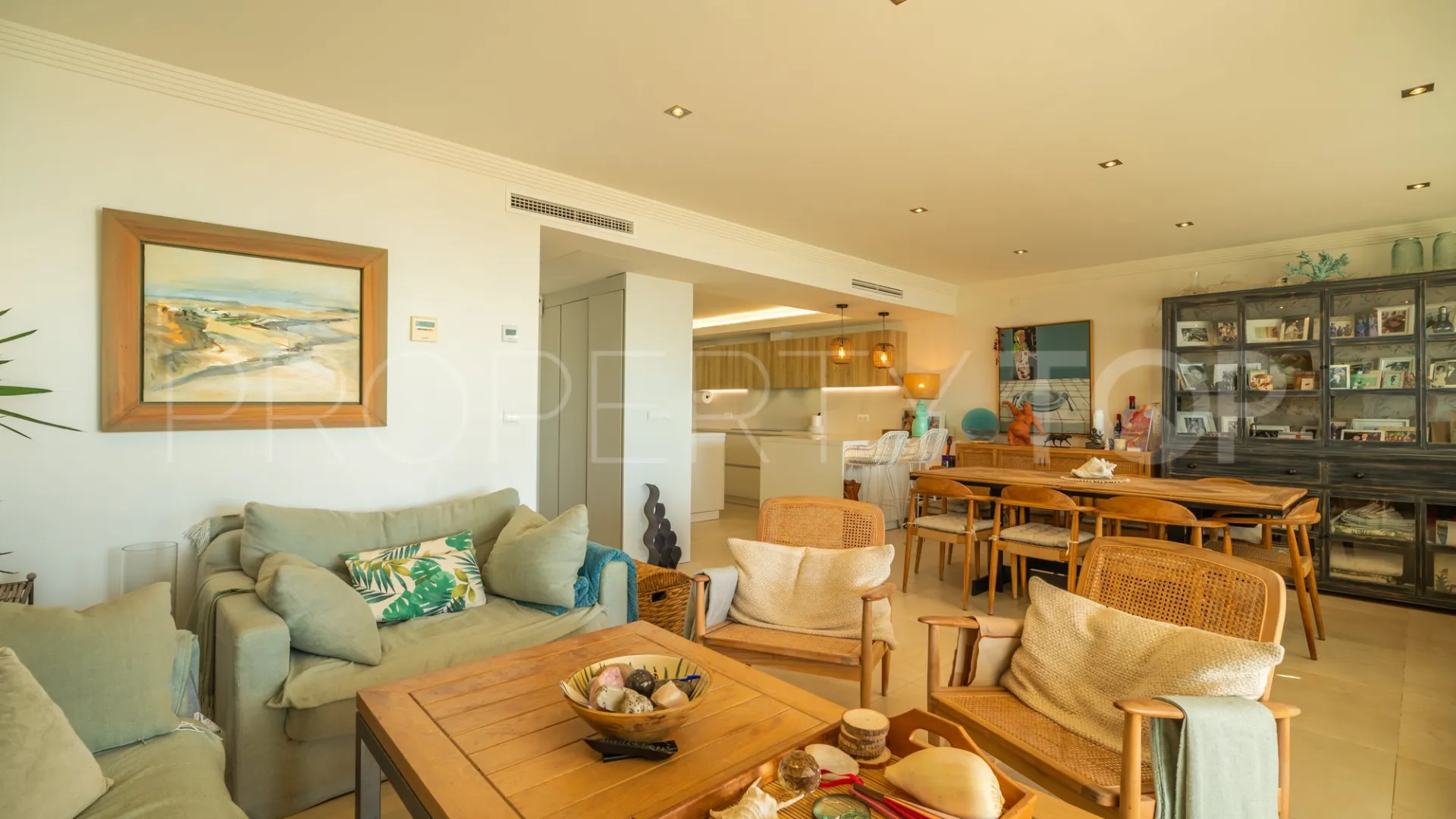 Se vende Ático en Sinfonia del Mar con 3 dormitorios