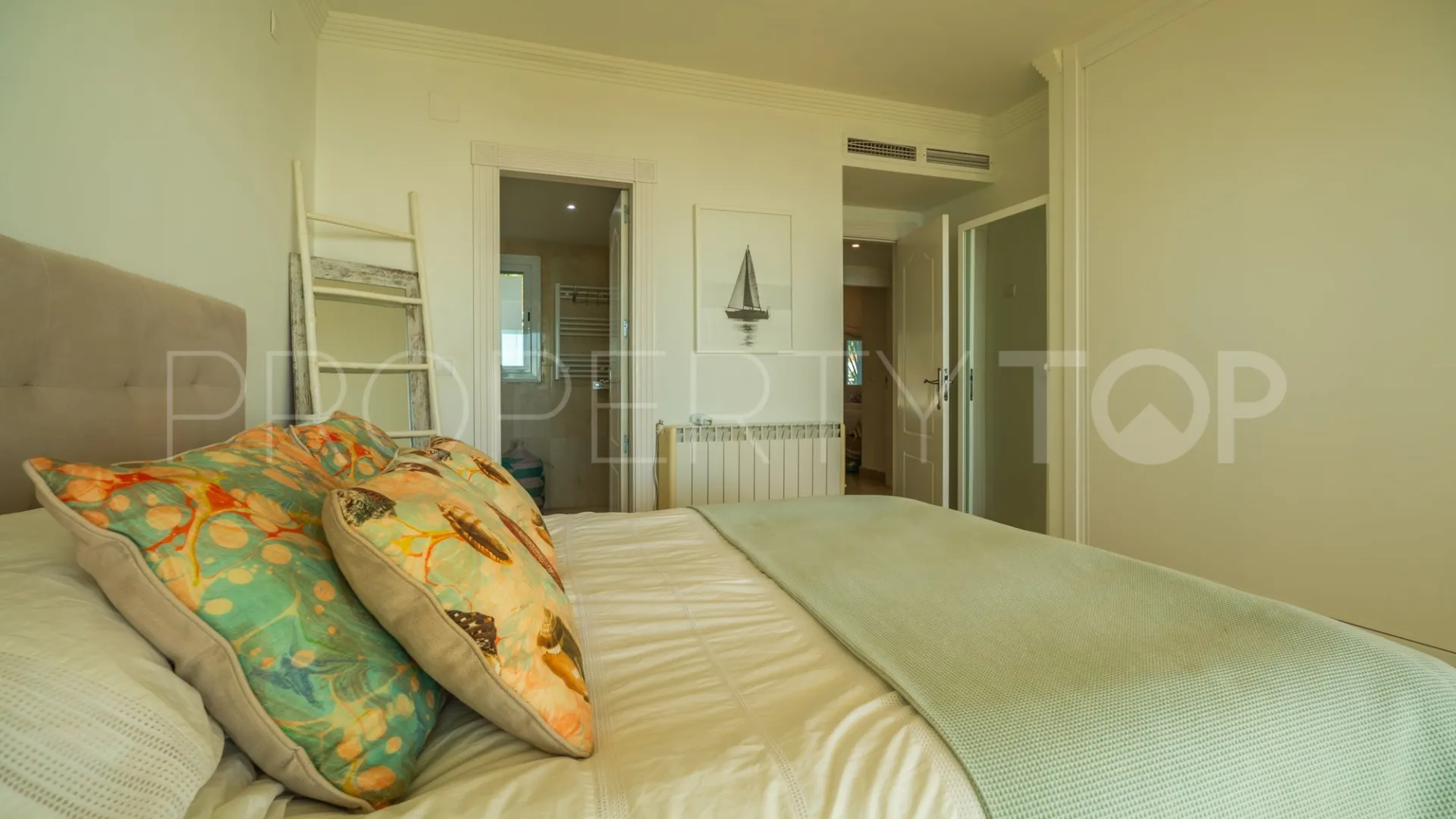 Se vende Ático en Sinfonia del Mar con 3 dormitorios