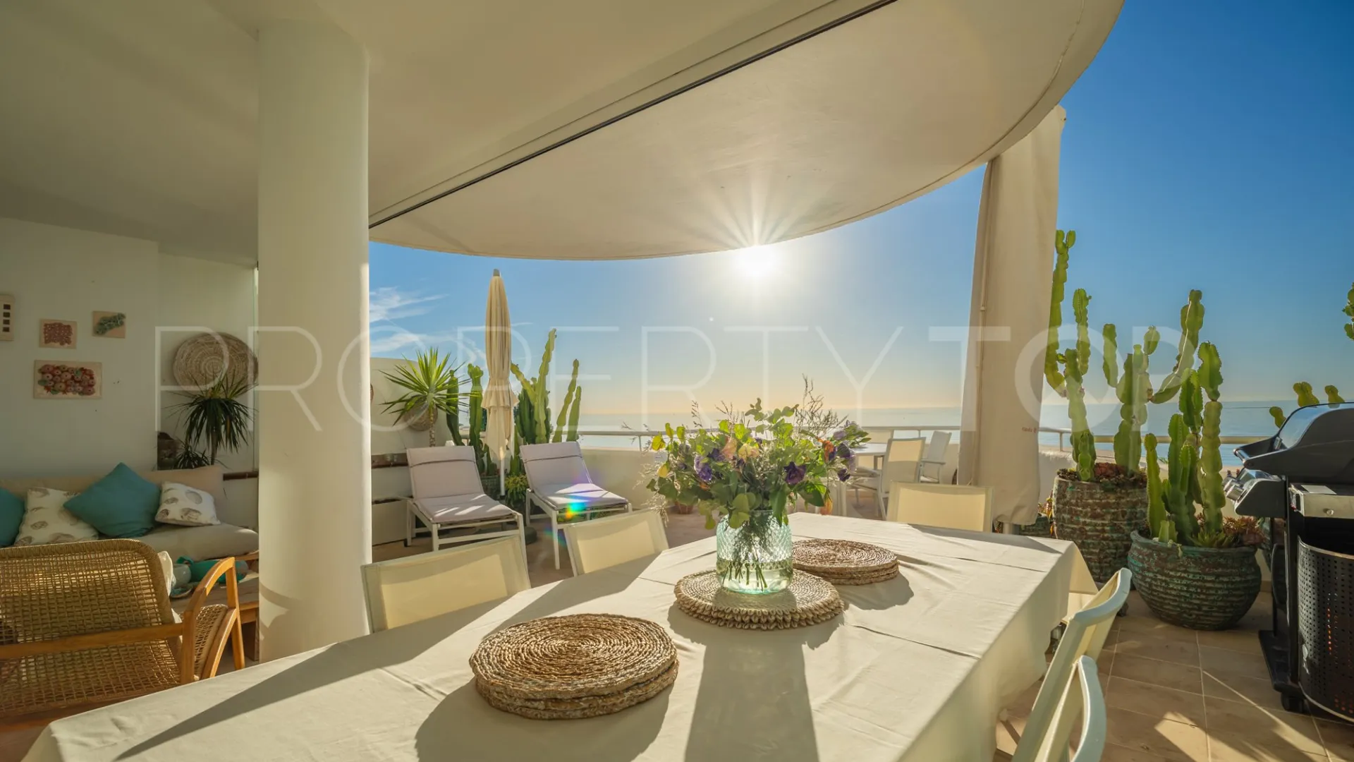 Se vende Ático en Sinfonia del Mar con 3 dormitorios