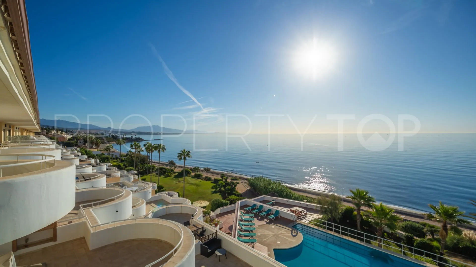 Se vende Ático en Sinfonia del Mar con 3 dormitorios