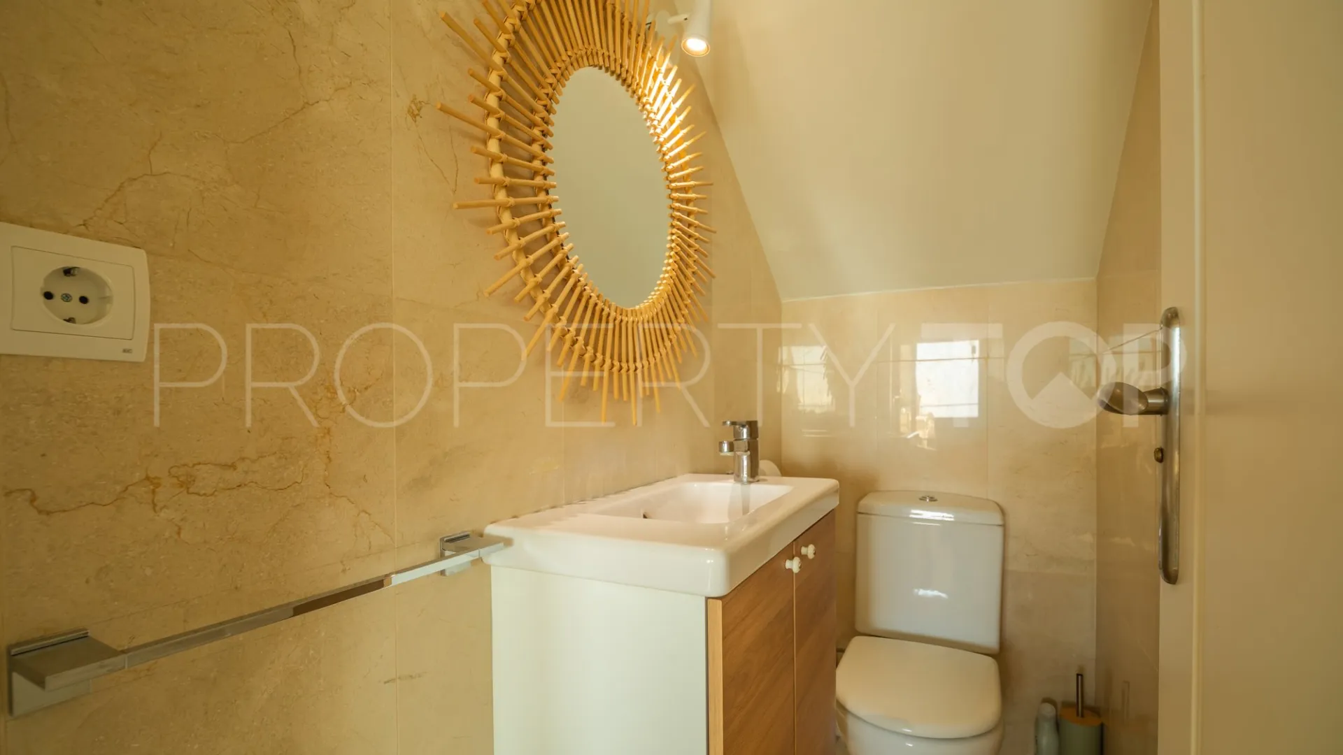 Se vende Ático en Sinfonia del Mar con 3 dormitorios