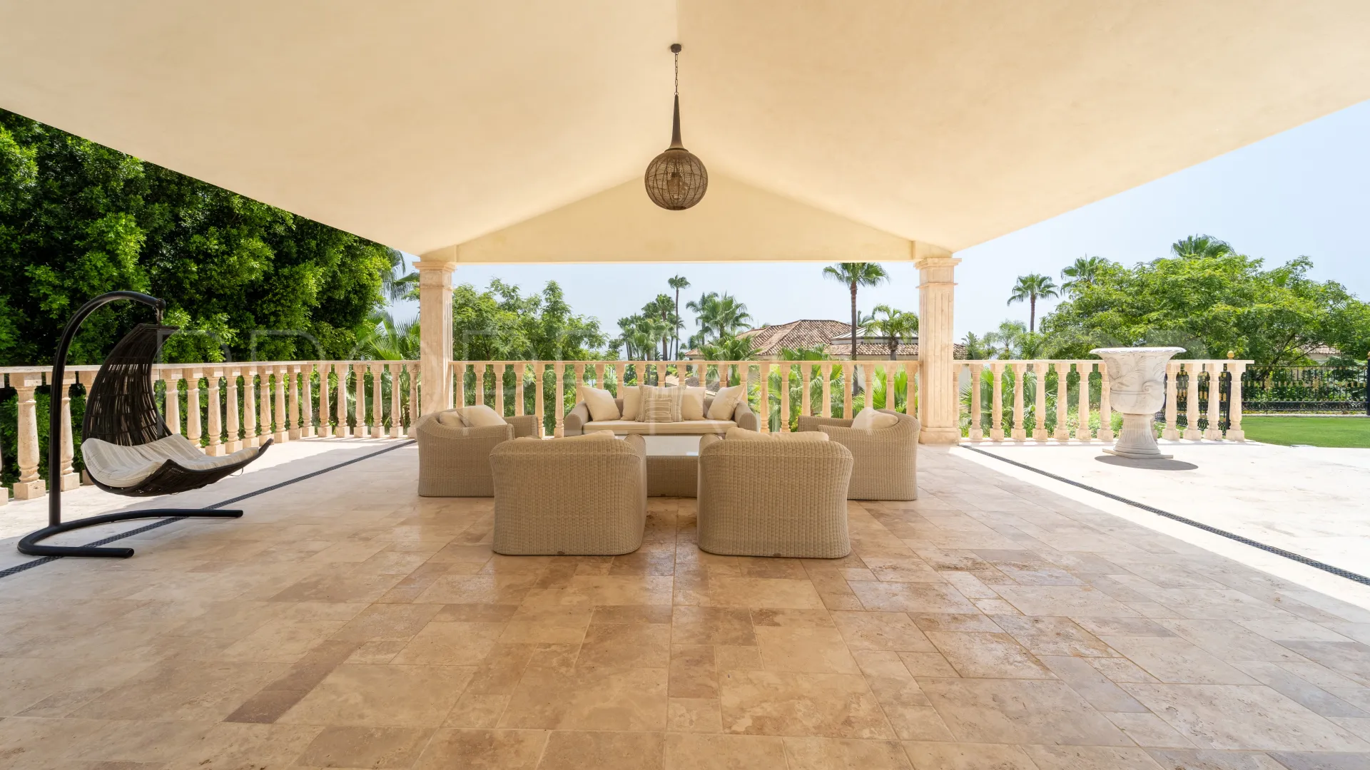 Villa con 7 dormitorios en venta en Sierra Blanca