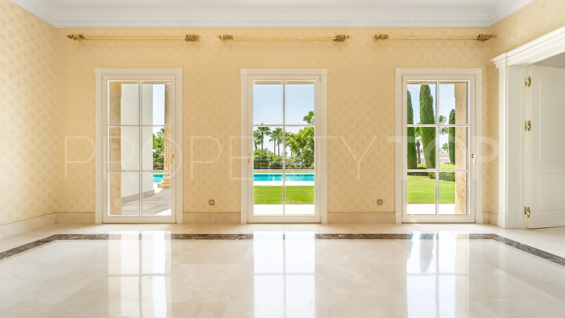 Villa con 7 dormitorios en venta en Sierra Blanca