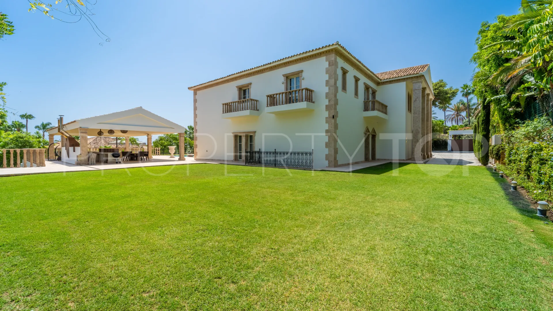 Villa con 7 dormitorios en venta en Sierra Blanca
