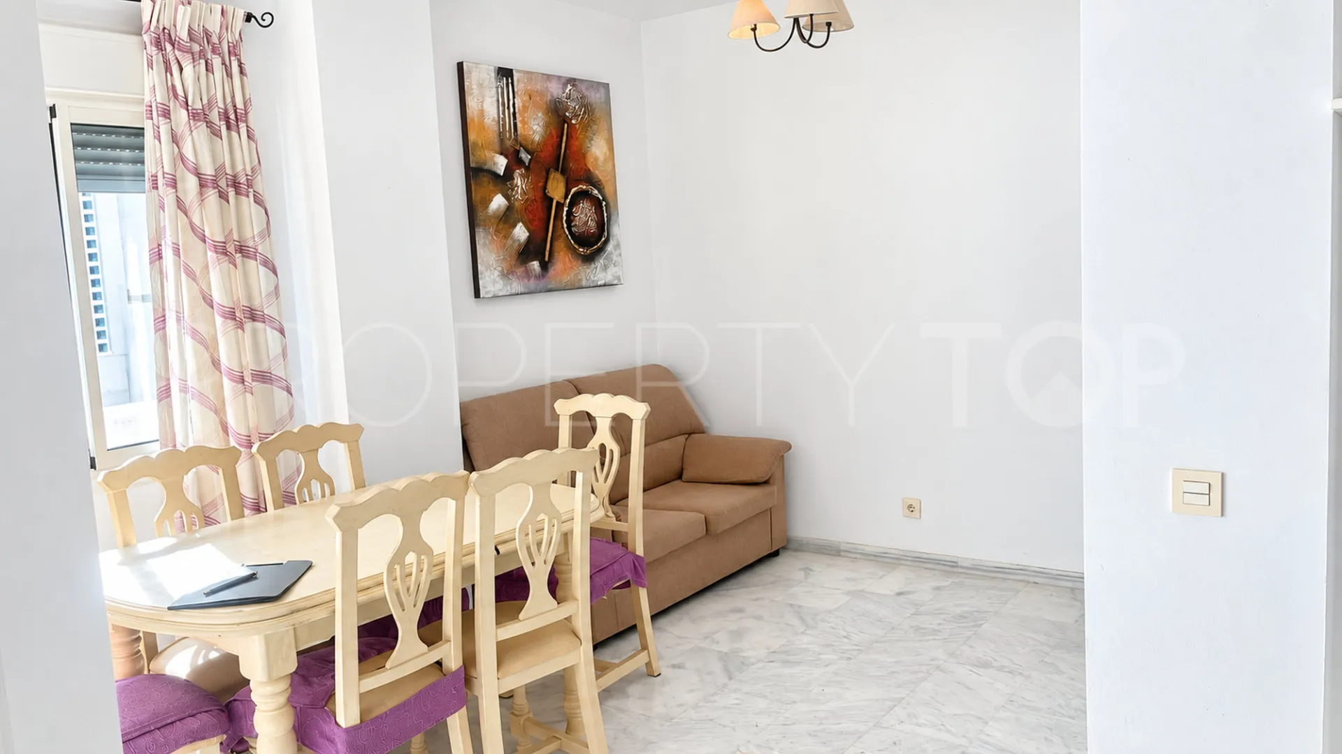 Comprar apartamento planta baja en Valle Romano