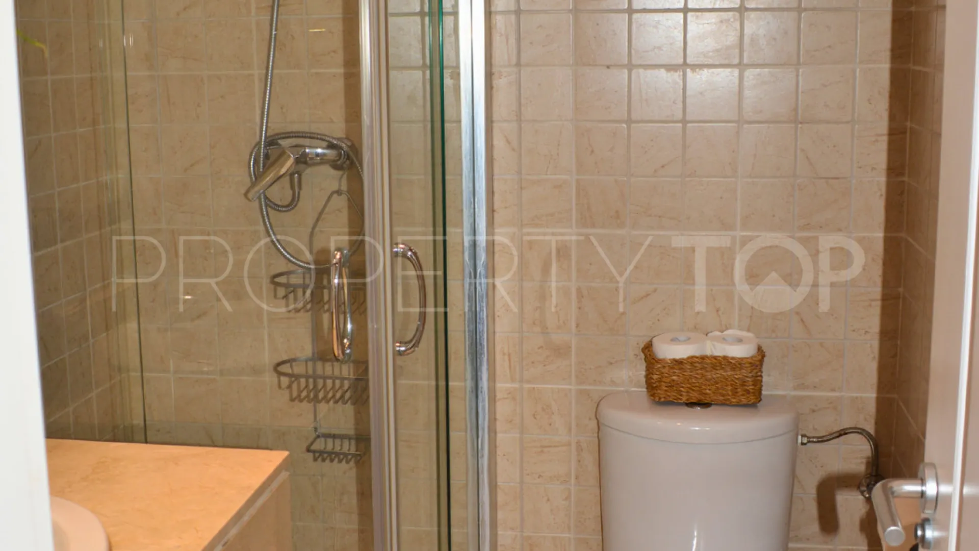 Apartamento de 2 dormitorios en venta en La Duquesa