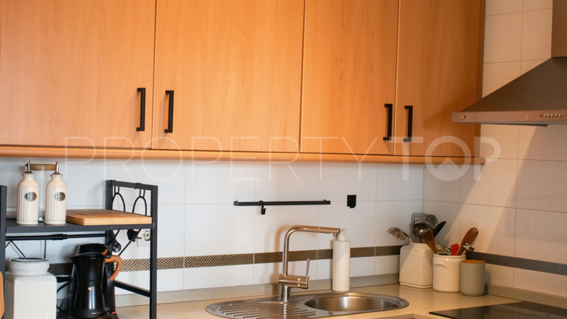 Apartamento de 2 dormitorios en venta en La Duquesa