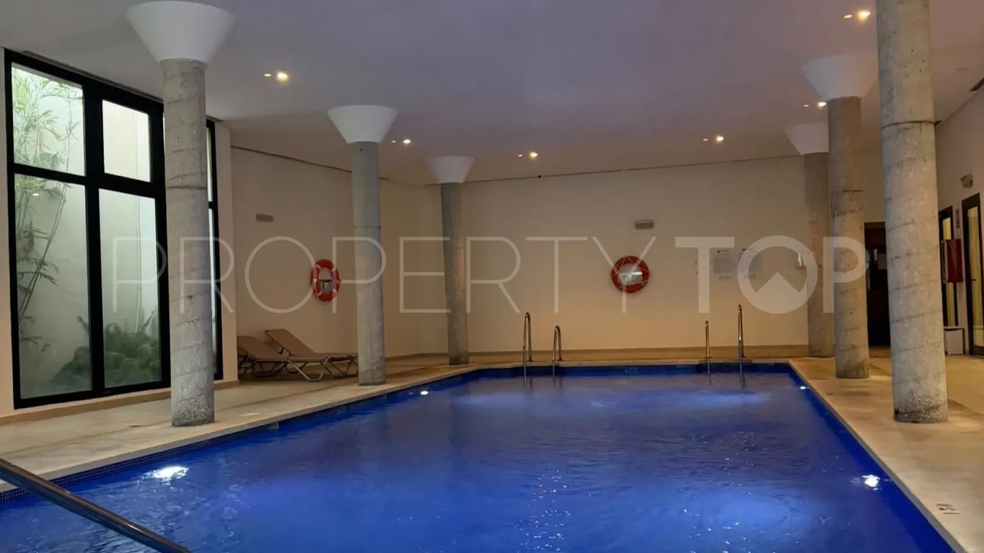 Pareado en venta en Benahavis Centro