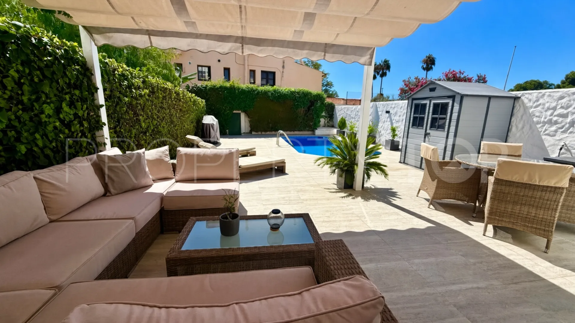 Benavista 2 bedrooms ground floor apartment for sale
