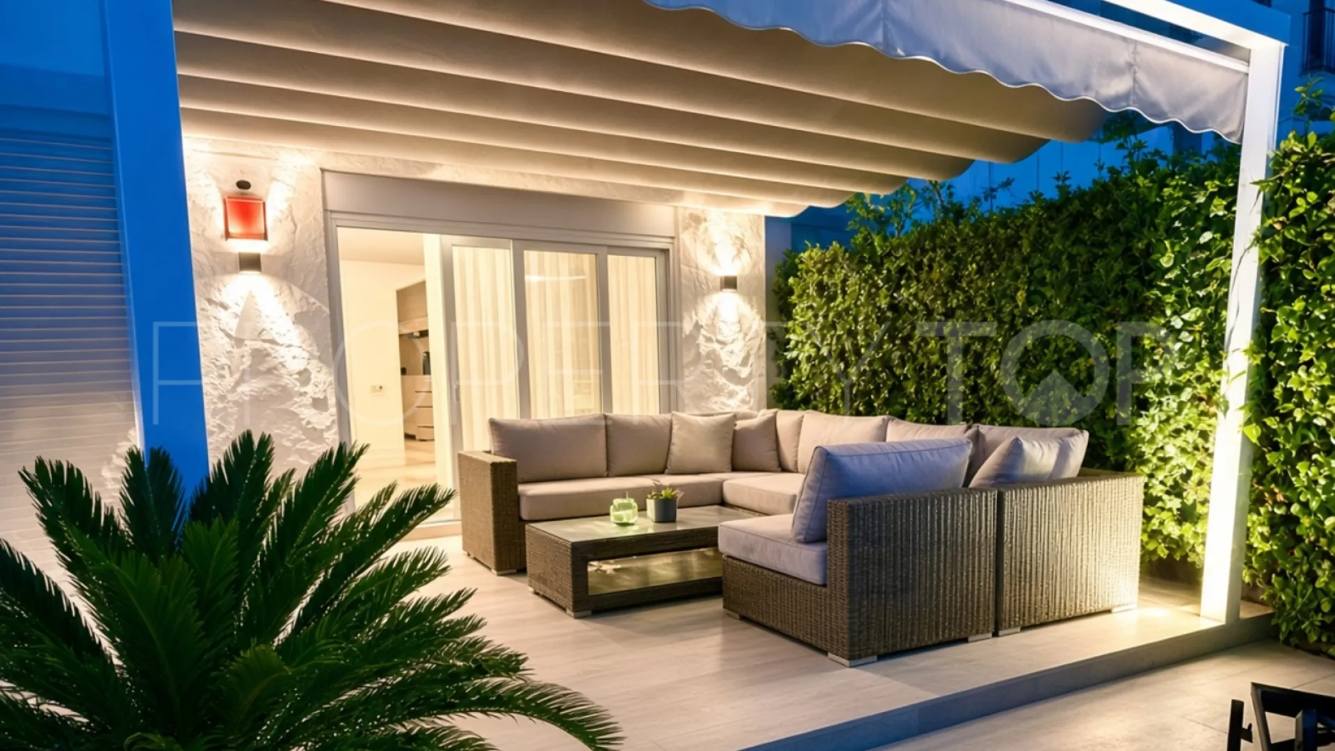 Benavista 2 bedrooms ground floor apartment for sale