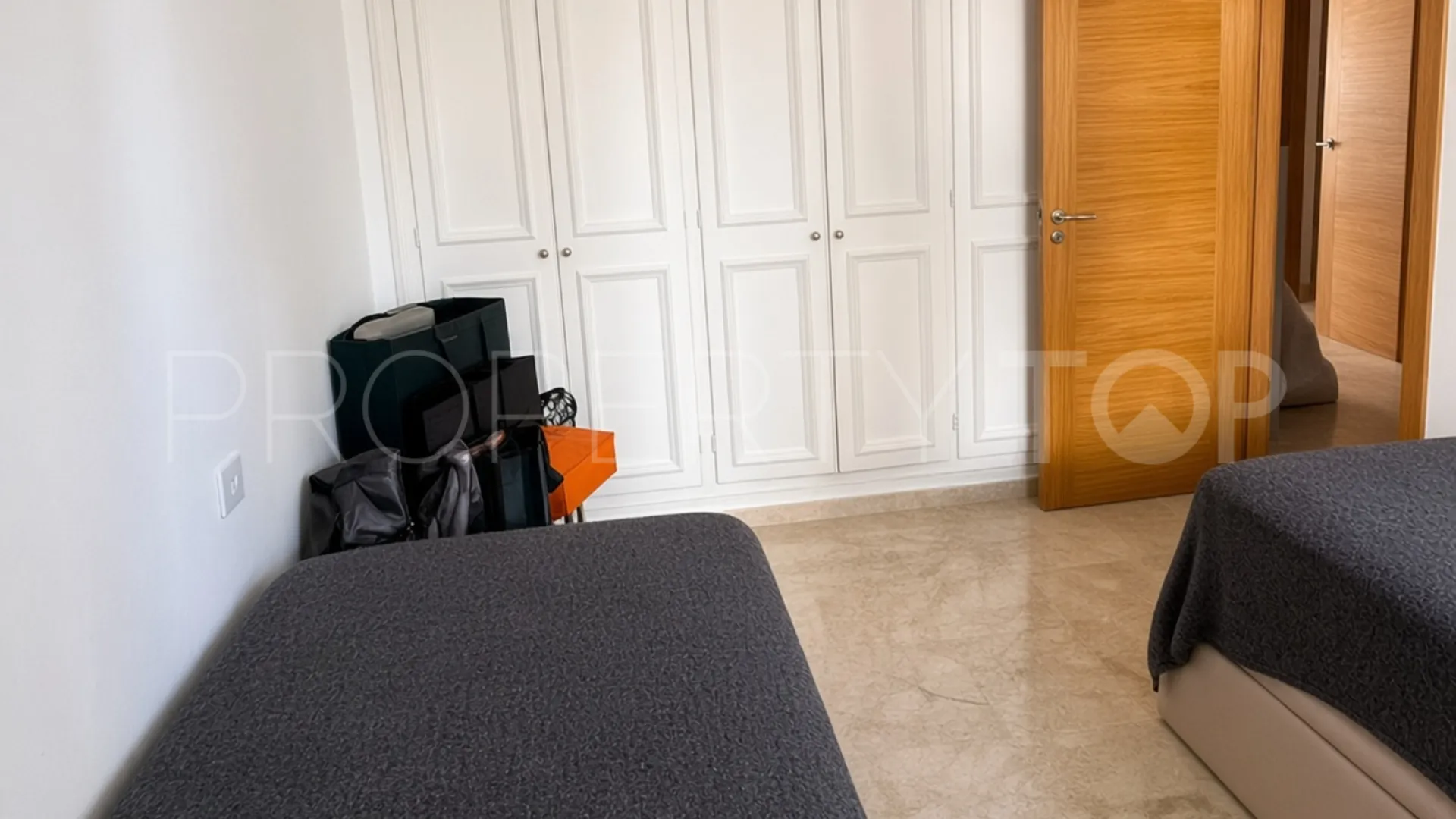 Benavista 2 bedrooms ground floor apartment for sale