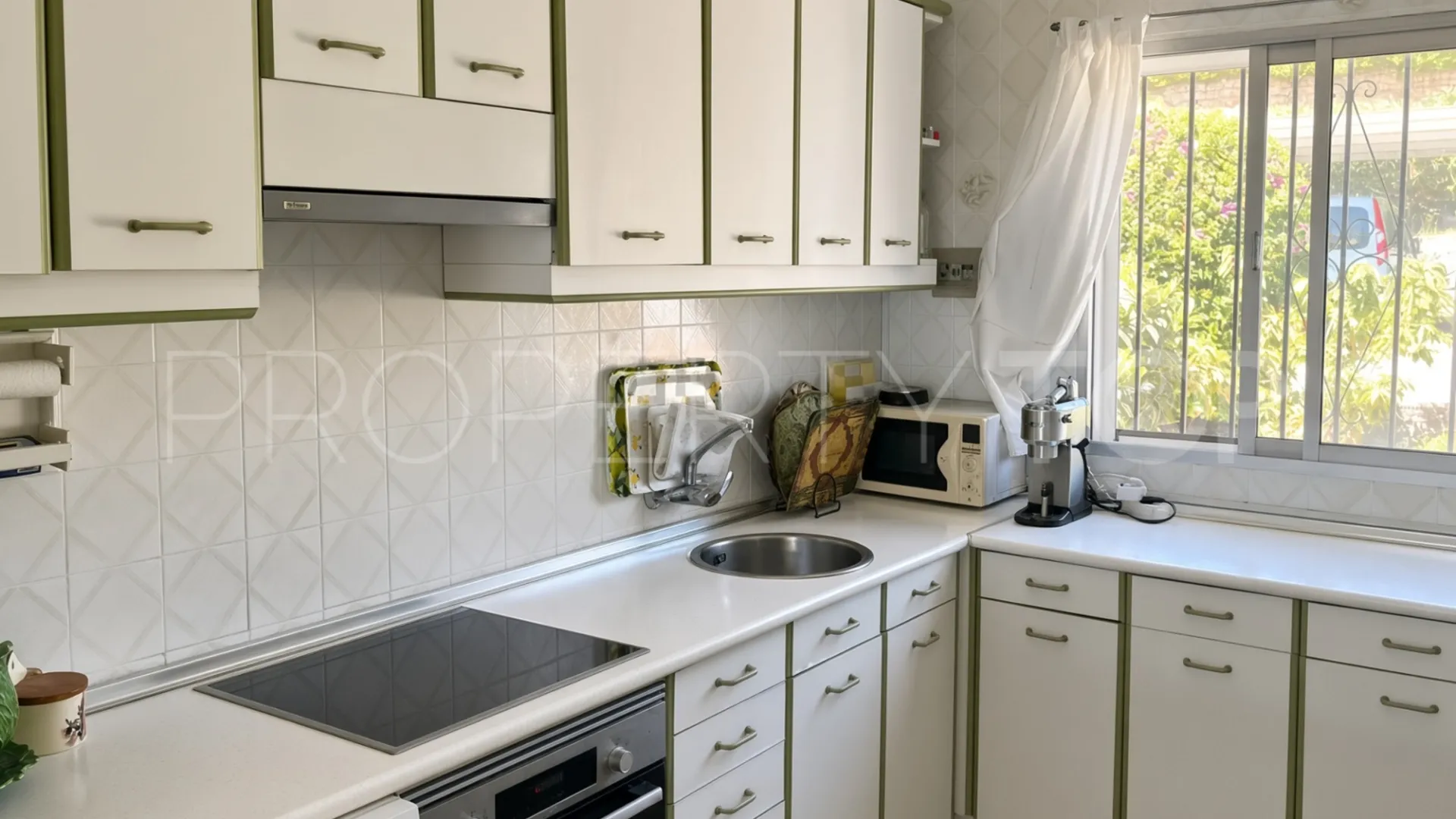 Adosado en venta en Seghers con 4 dormitorios