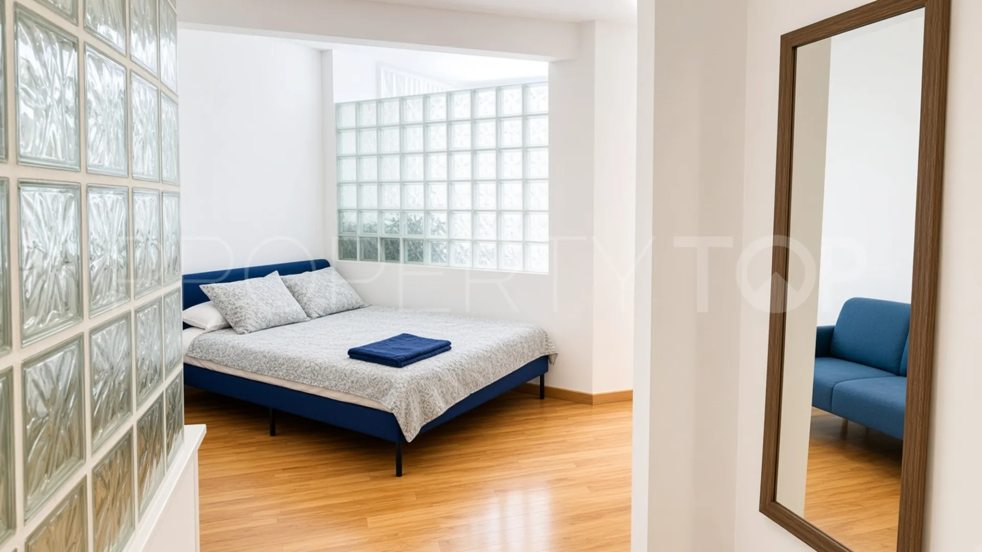 Estudio en venta en Playa Bajadilla - Puertos